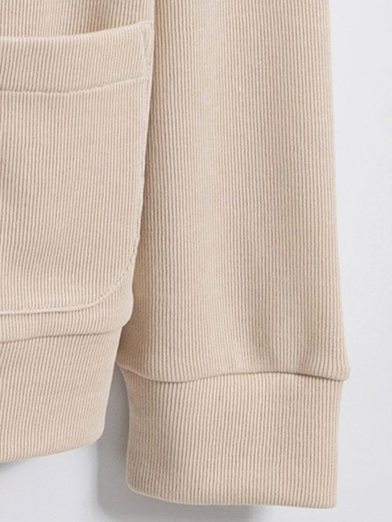 Gerippter Strickcardigan mit Taschen - Image 10
