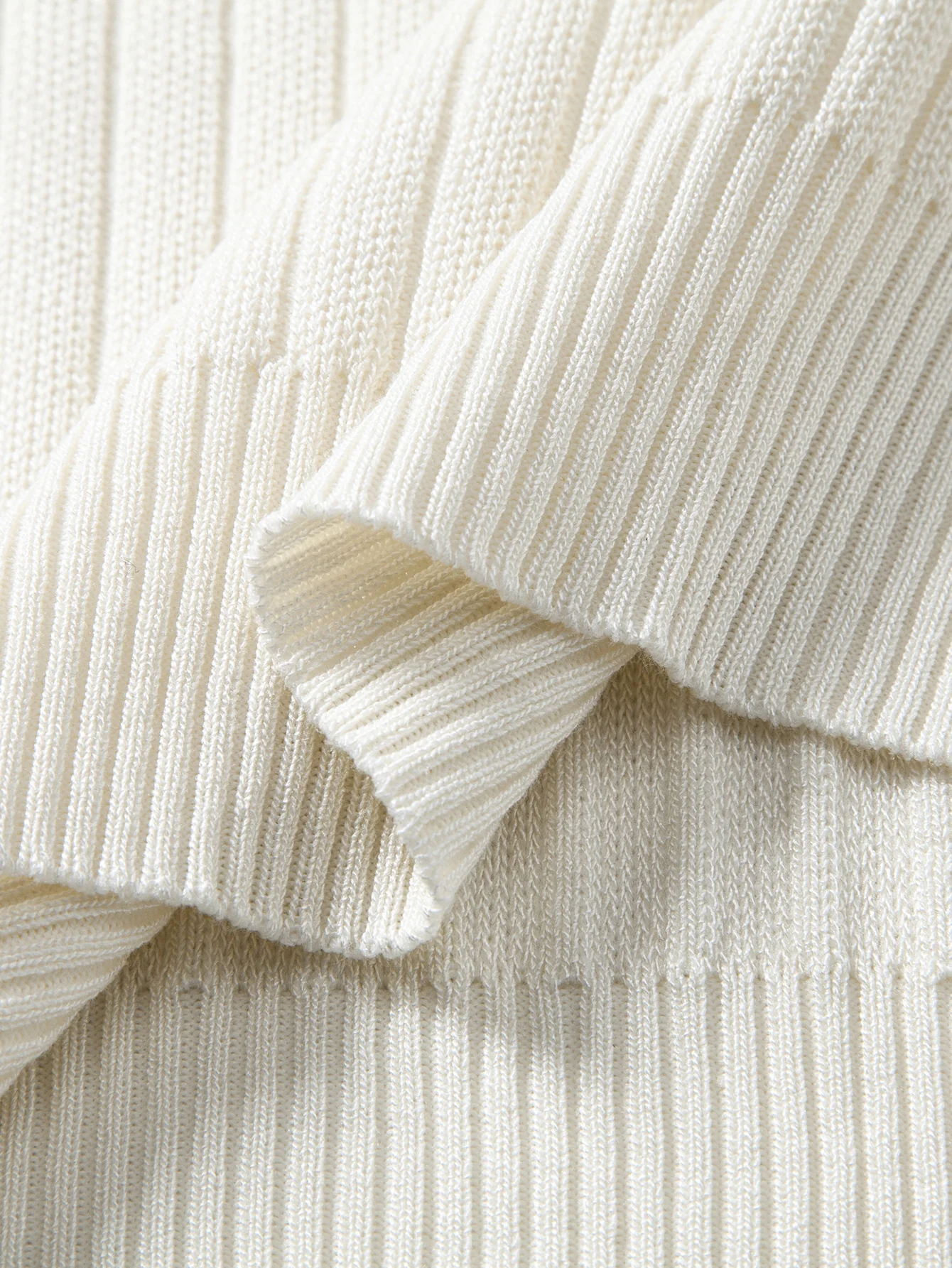 Ribbed Mock Neck Knit T-Shirt - Image 12