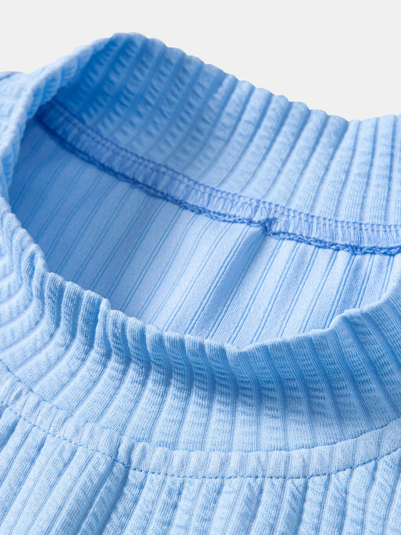 Ribbed Mock Neck T-Shirt & Drawstring Ribbed Shorts - Image 14