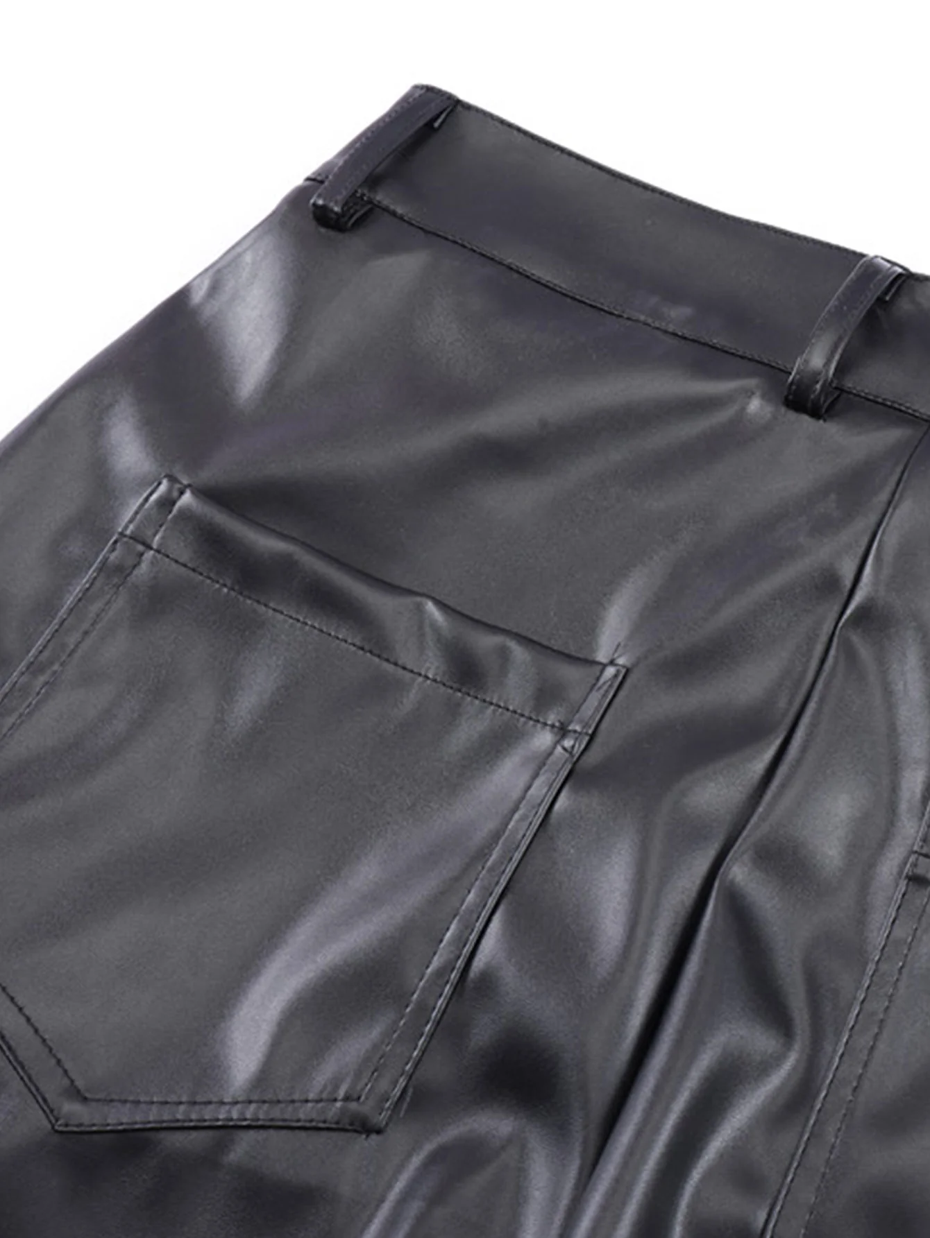 Rüschige PU-Lederhose - Image 9