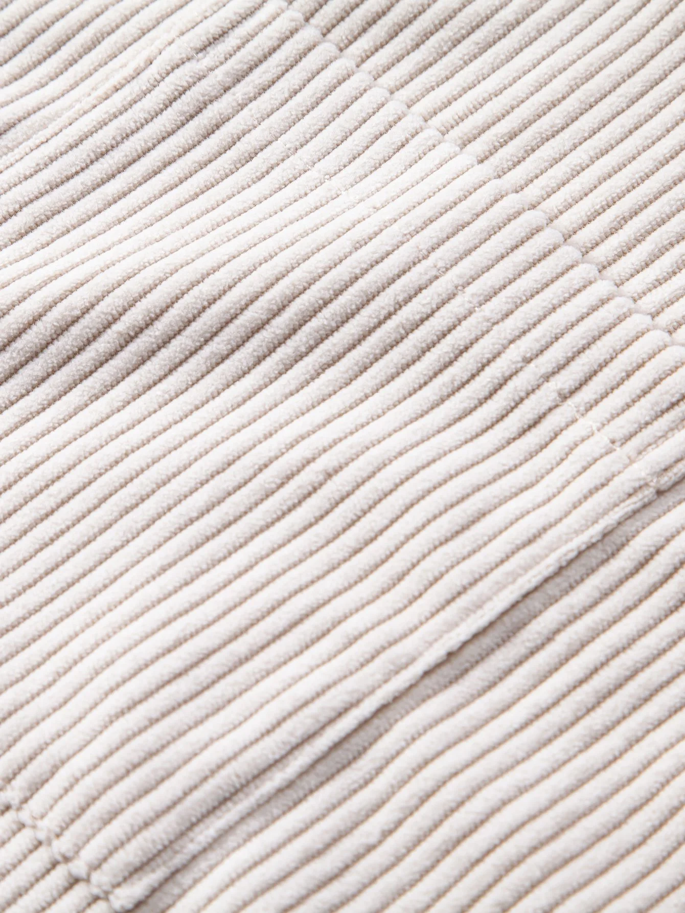 Kurzarm-Corduroy-Cuban-Shirt & Shorts - Image 16