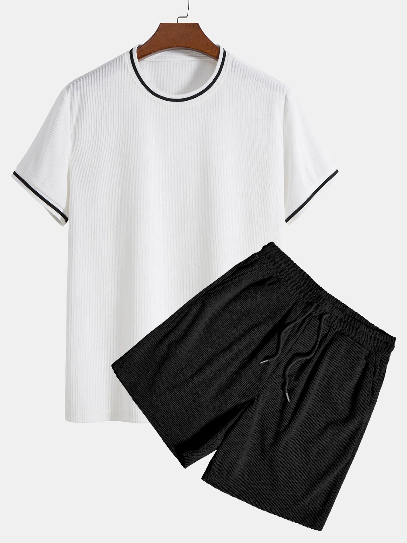 Kurzarm Stretch-Corduroy Ringer T-Shirt & Corduroy Shorts - Image 2