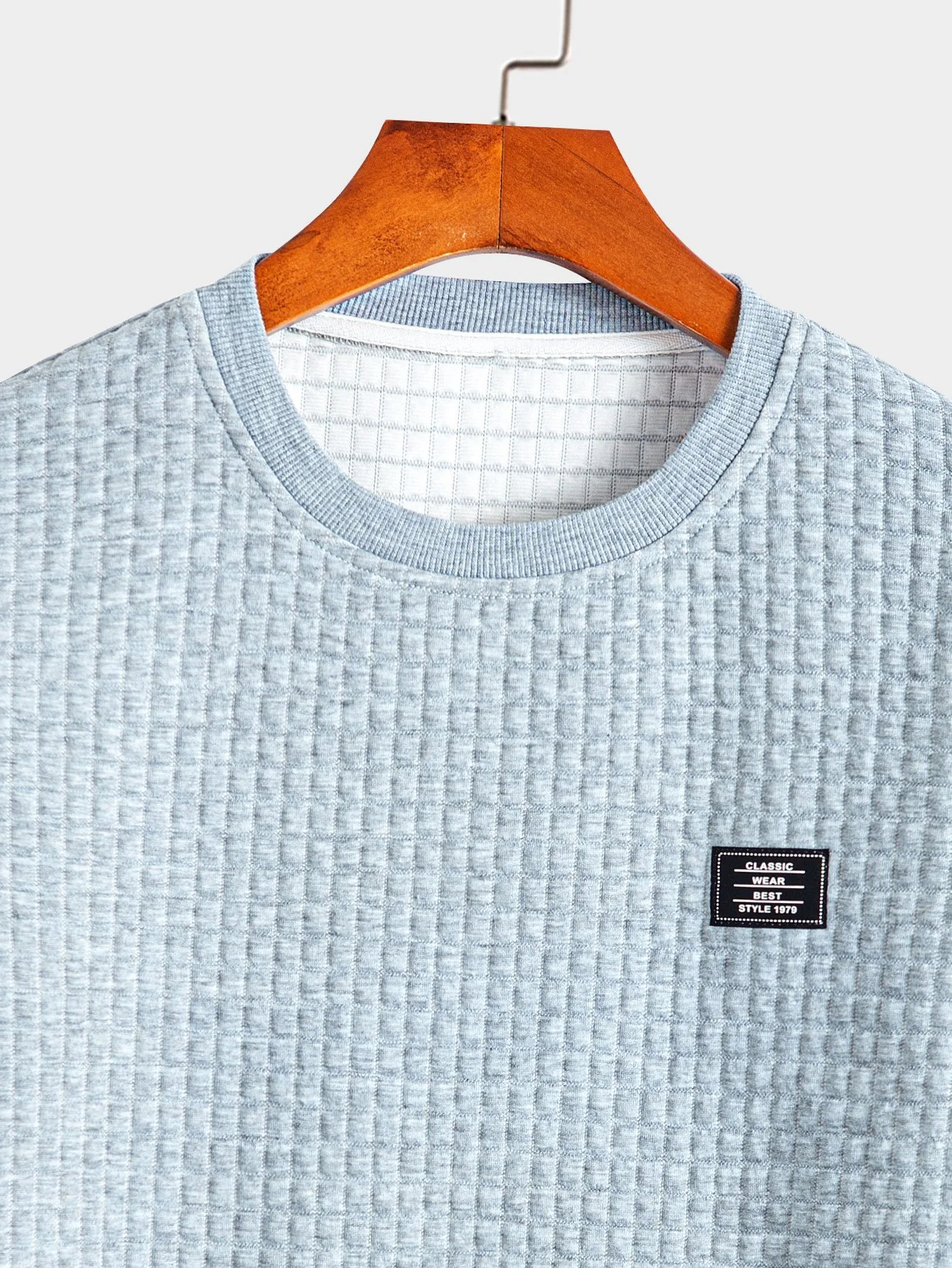 T-Shirt mit kurzem Arm und Waffel-Arc-Saum - Image 7