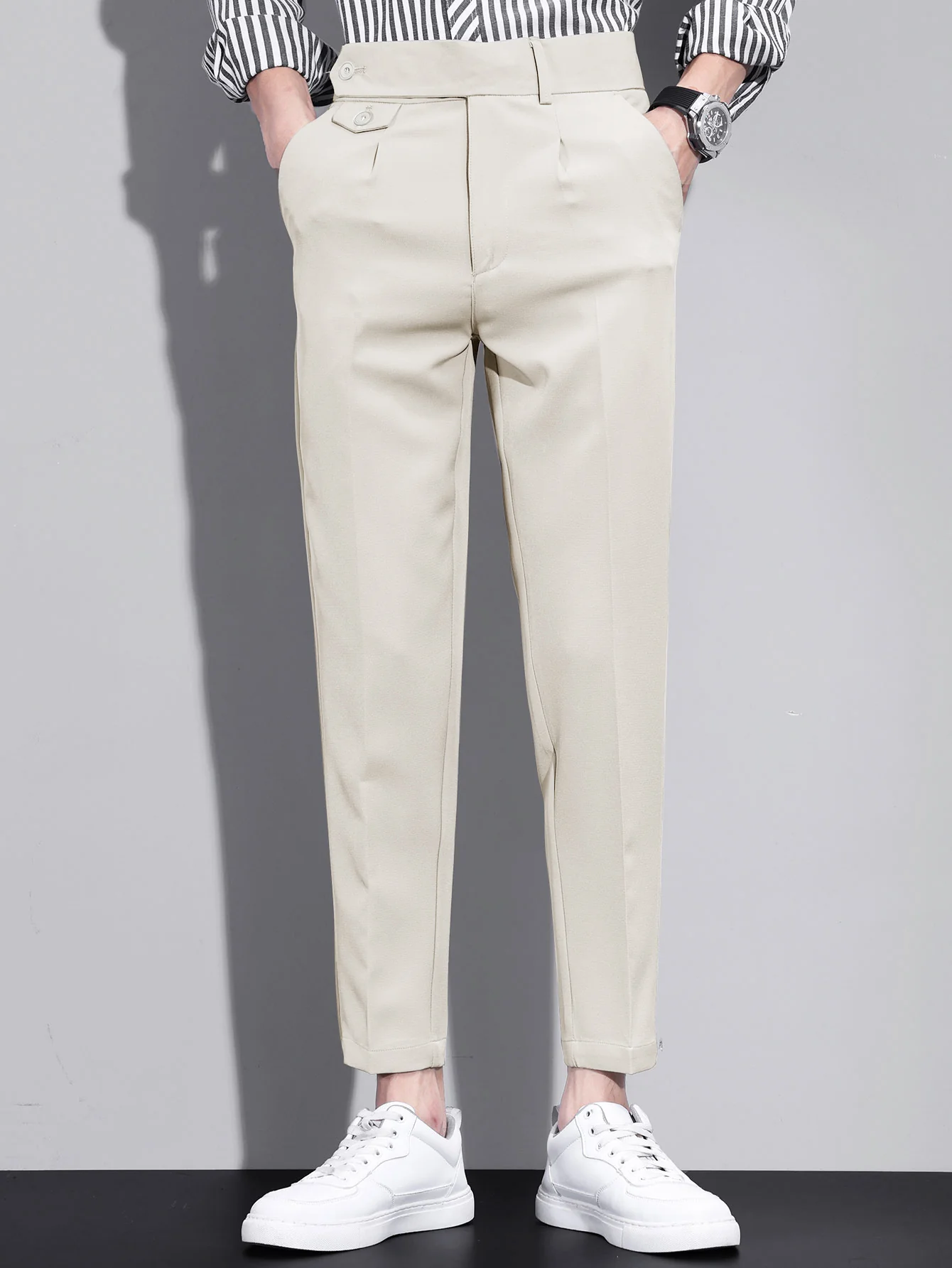 Schlanke, verjüngte, gekürzte Hose - Image 2
