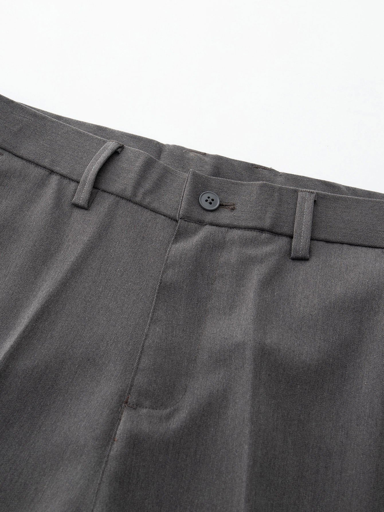 Schlanke, zulaufende Hose - Image 18