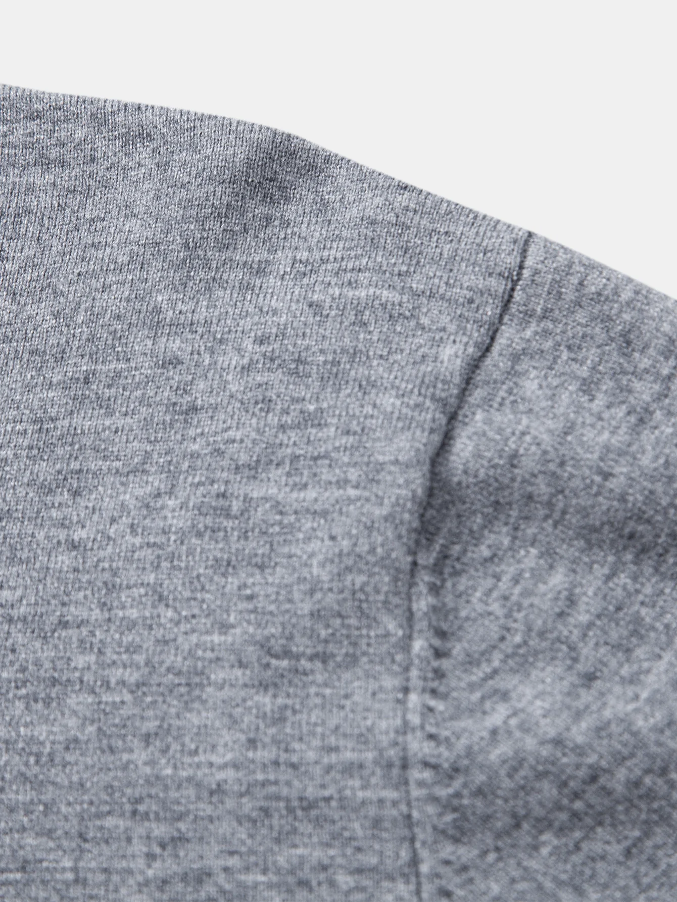 Solider gestrickter Pullover T-Shirt - Image 19