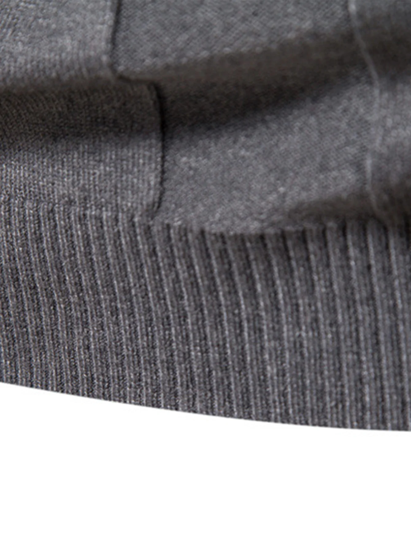 Gerippter Rollkragenpullover - Image 7
