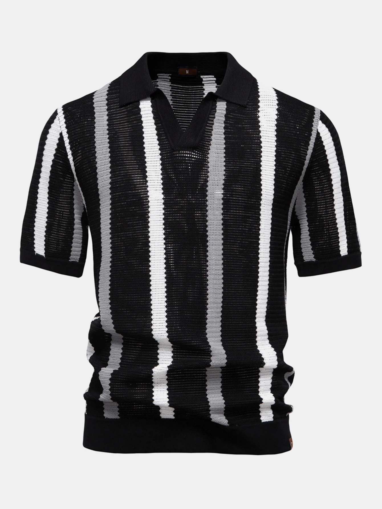 Gestreiftes Strick-Poloshirts mit V-Ausschnitt & Baumwoll-Chino-Shorts - Image 11