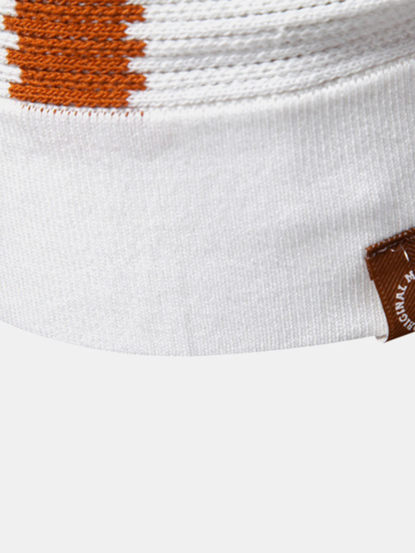 Gestreiftes Strick-Poloshirts mit V-Ausschnitt & Baumwoll-Chino-Shorts - Image 20