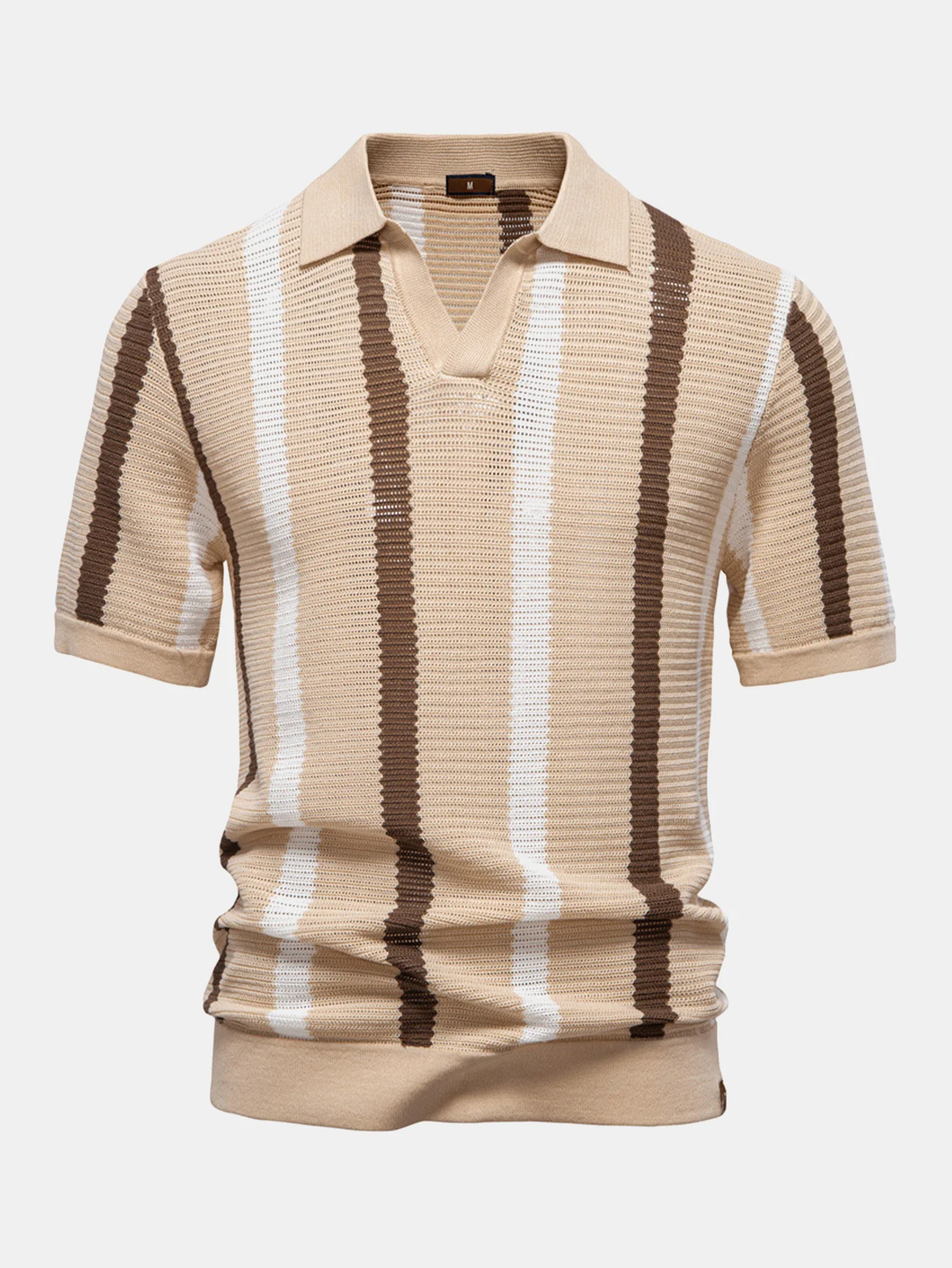 Gestreiftes Strick-Poloshirts mit V-Ausschnitt & Baumwoll-Chino-Shorts - Image 7
