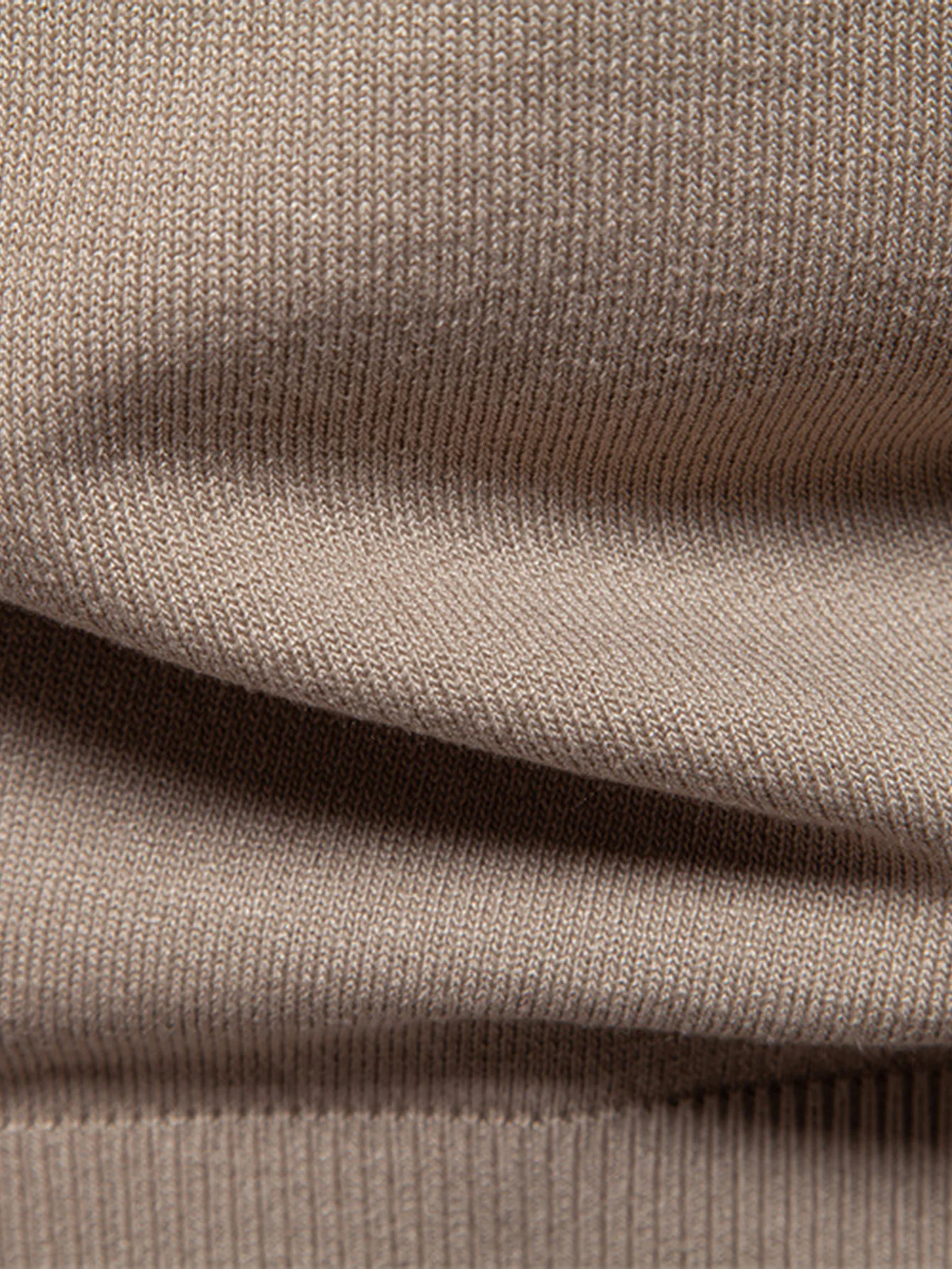 Gestreiftes Strick-Poloshirt mit Reißverschluss - Image 8