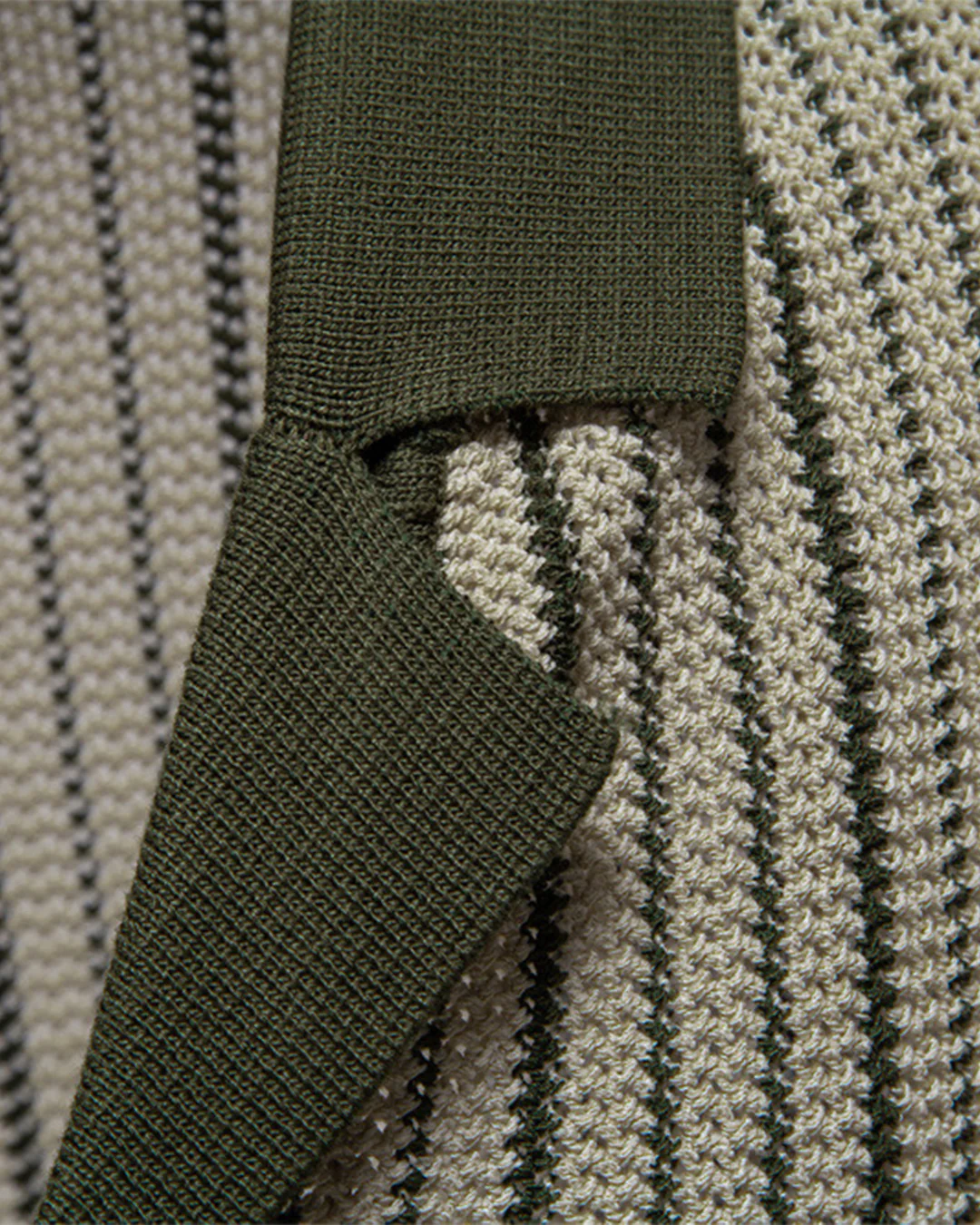 Gestreiftes Häkel-Button-up-Hemd - Image 5
