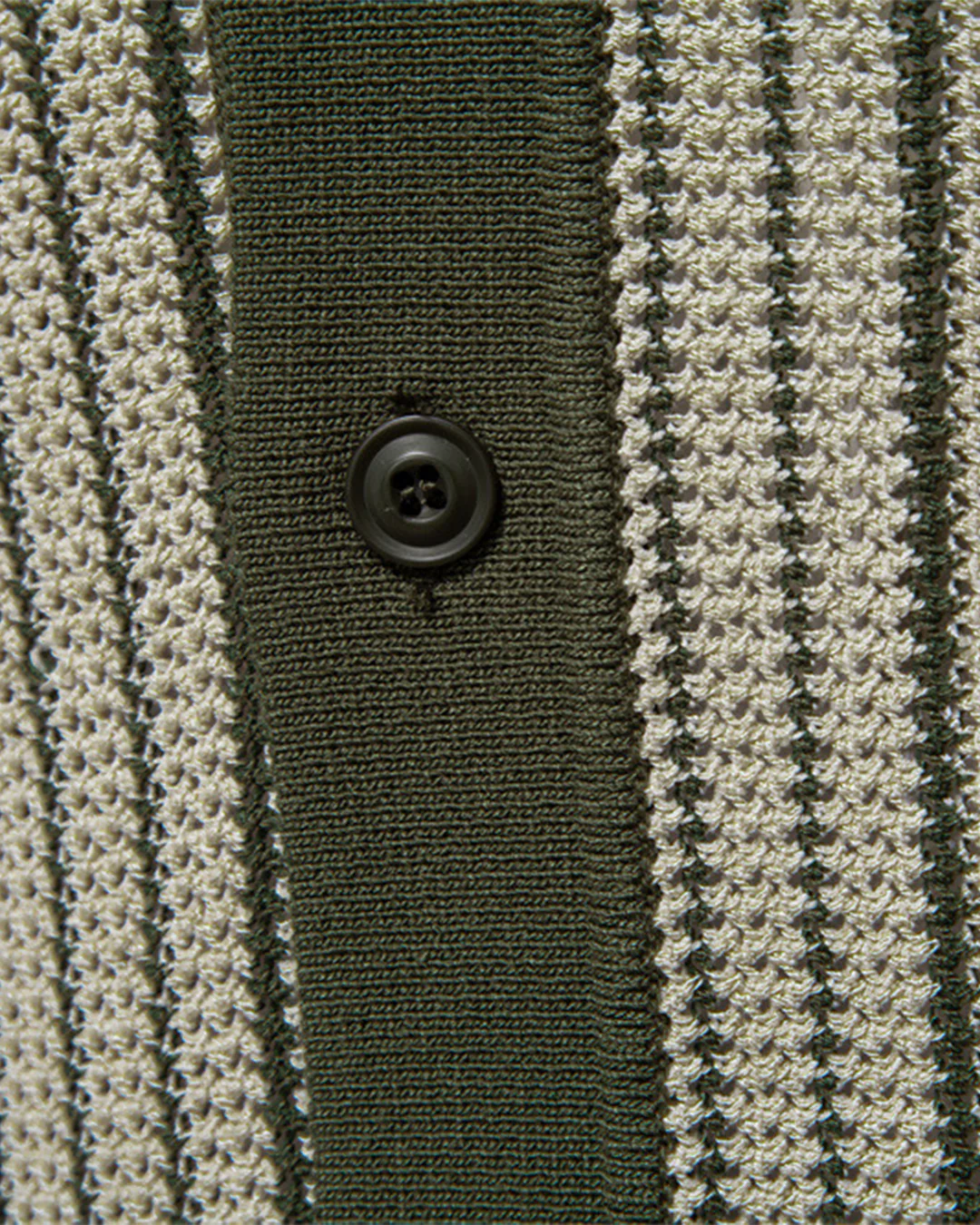 Gestreiftes Häkel-Button-up-Hemd - Image 7