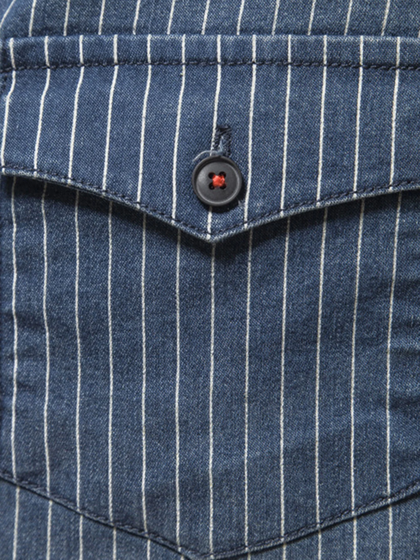Gestreiftes gewaschenes Jeanshemd mit Taschen - Image 6