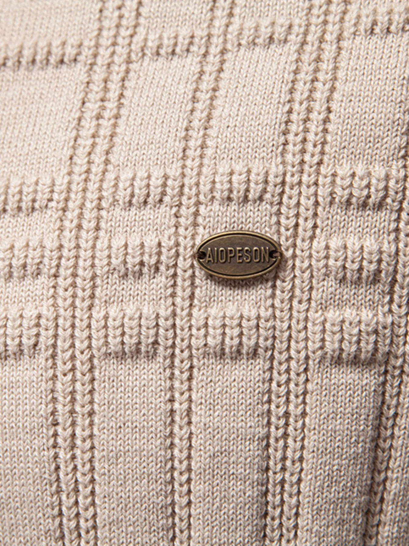 Gestreifter Jacquard-Pullover mit Rundhalsausschnitt - Image 11