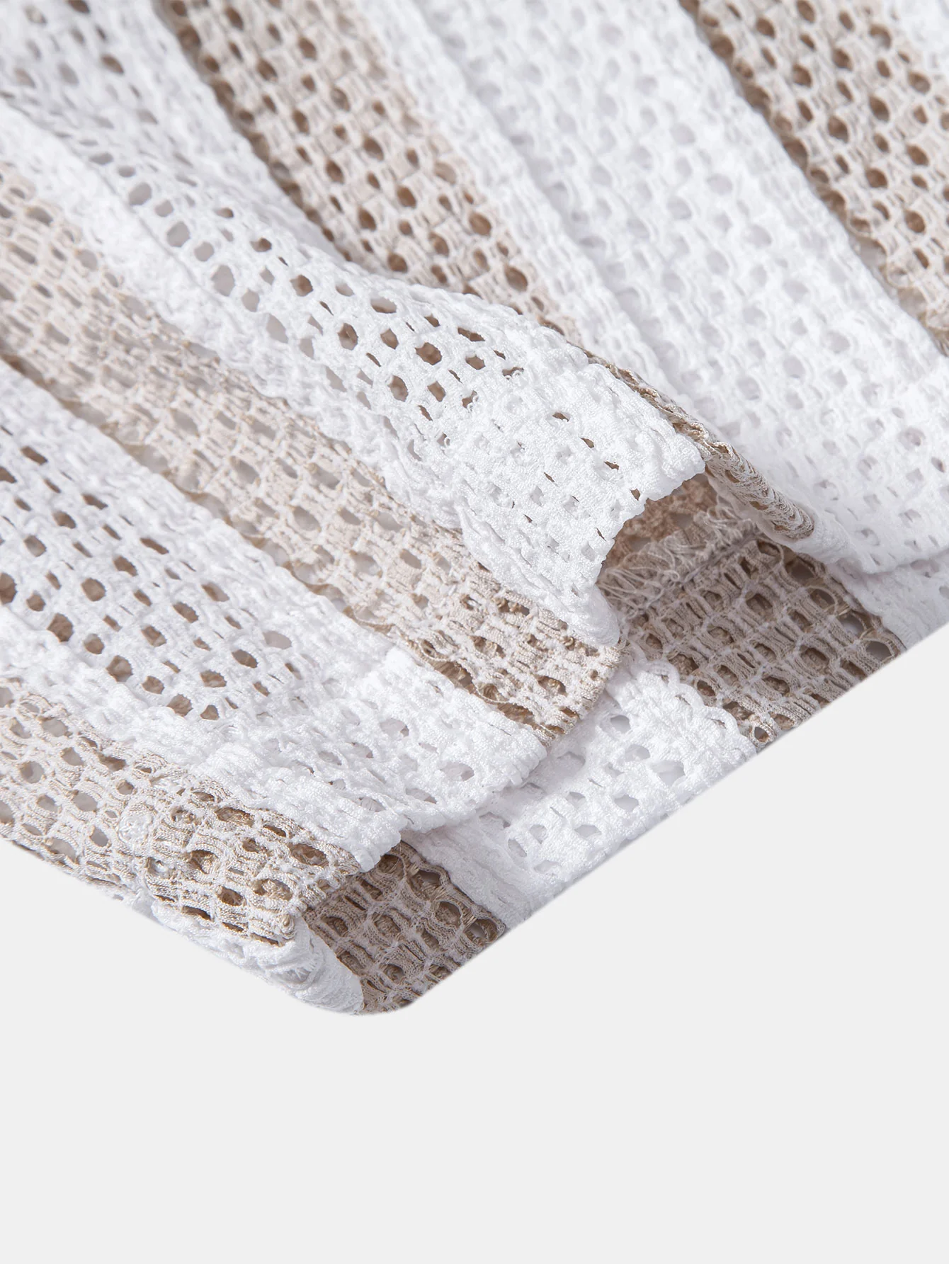 Gestreiftes Mesh-Cuban-Shirt & Leinen-Drawstring-Shorts - Image 8