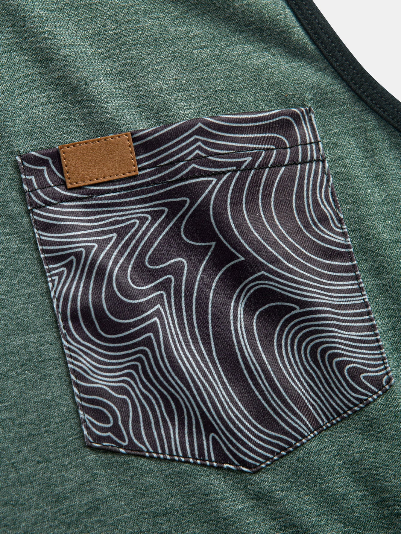 Tanktop mit Wellenmuster-Tasche - Image 15