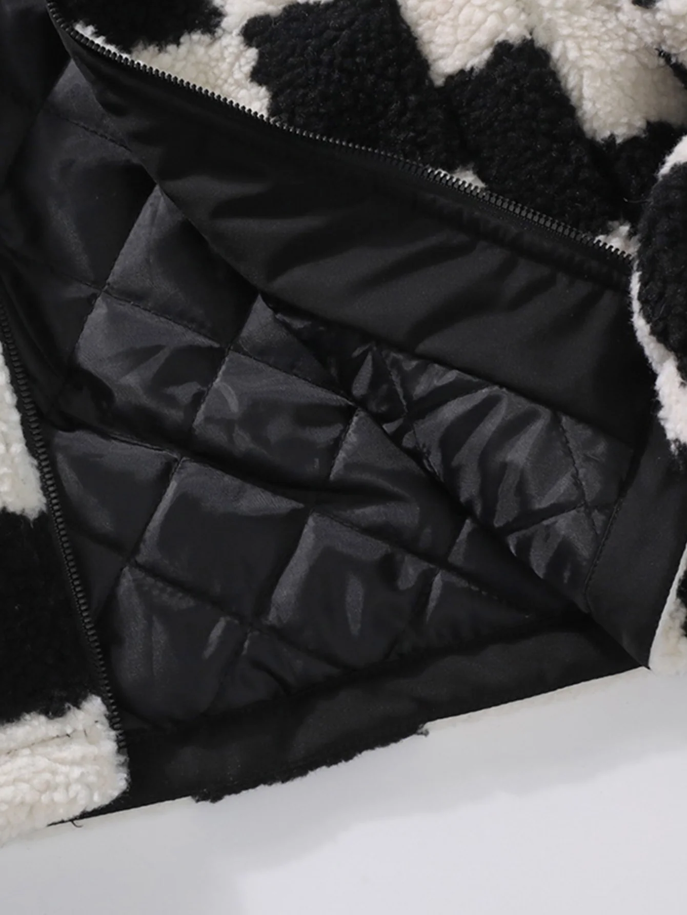 Teddy-Fleece-Karo-Stehkragenjacke - Image 11
