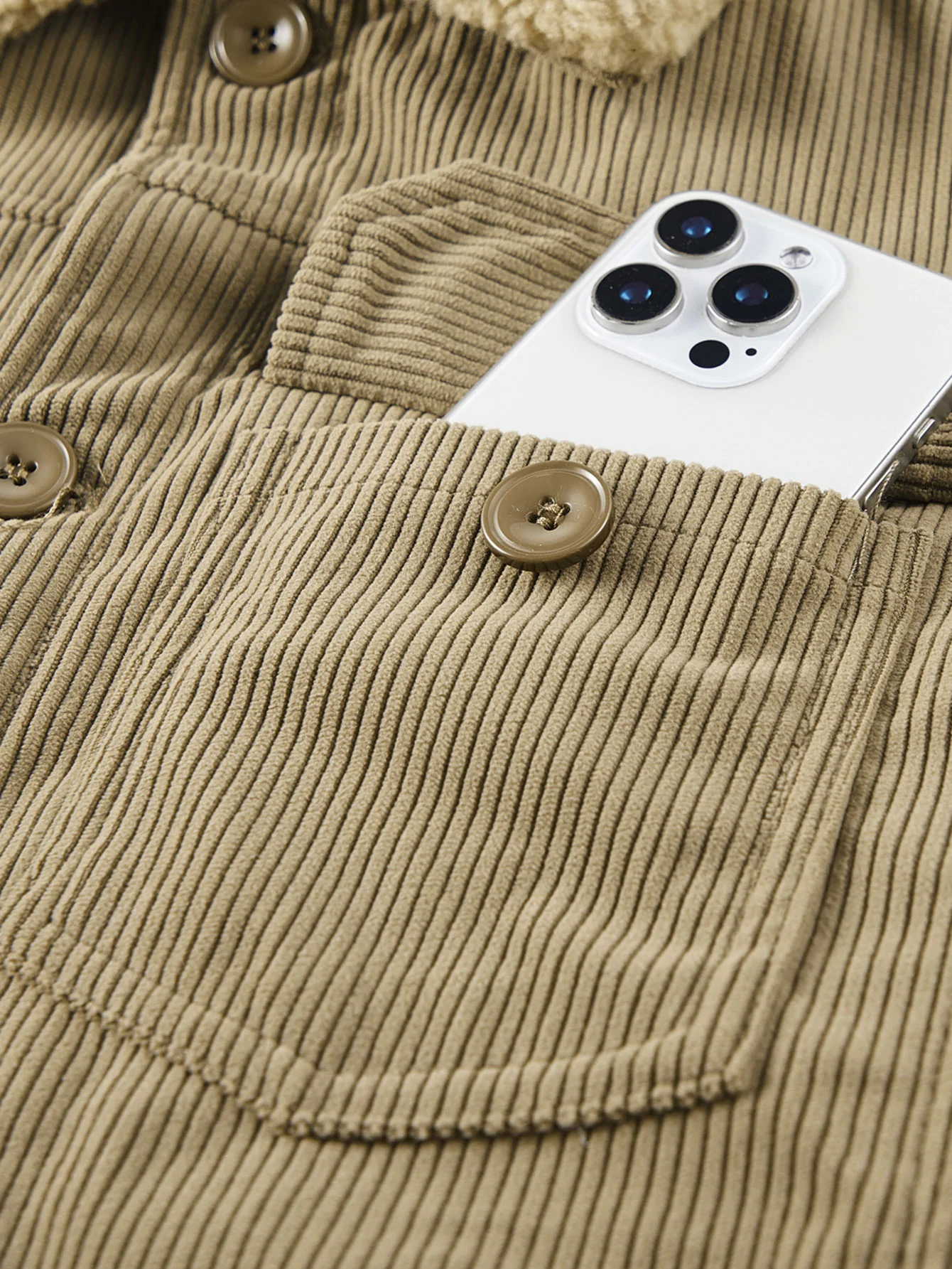 Teddy-Fleecegefütterte Cordjacke mit Knöpfen - Image 10
