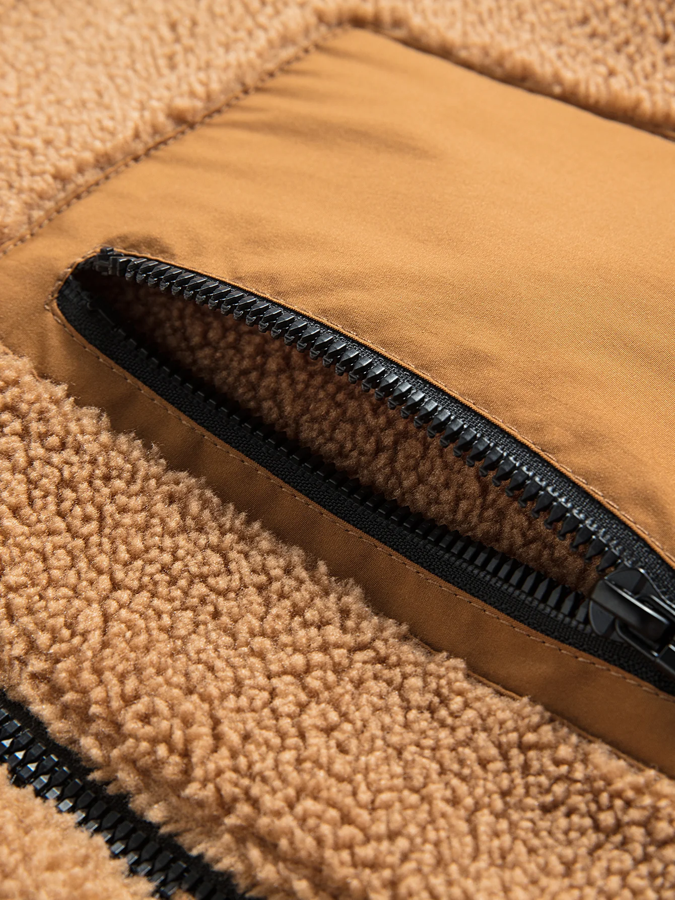 Teddy-Fleece-Reißverschluss-Taschenjacke - Image 6