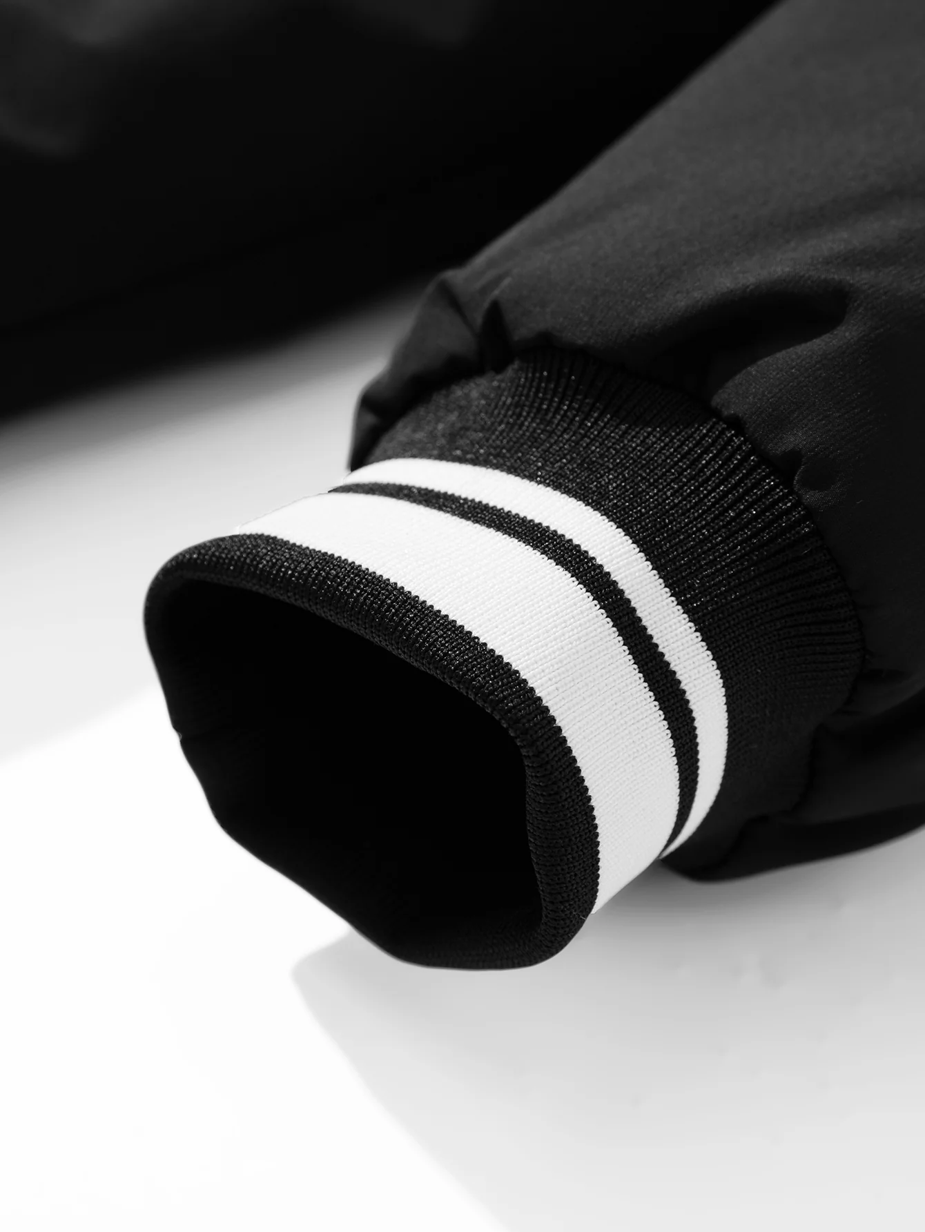 Teddy gefütterte Baseballjacke - Image 7