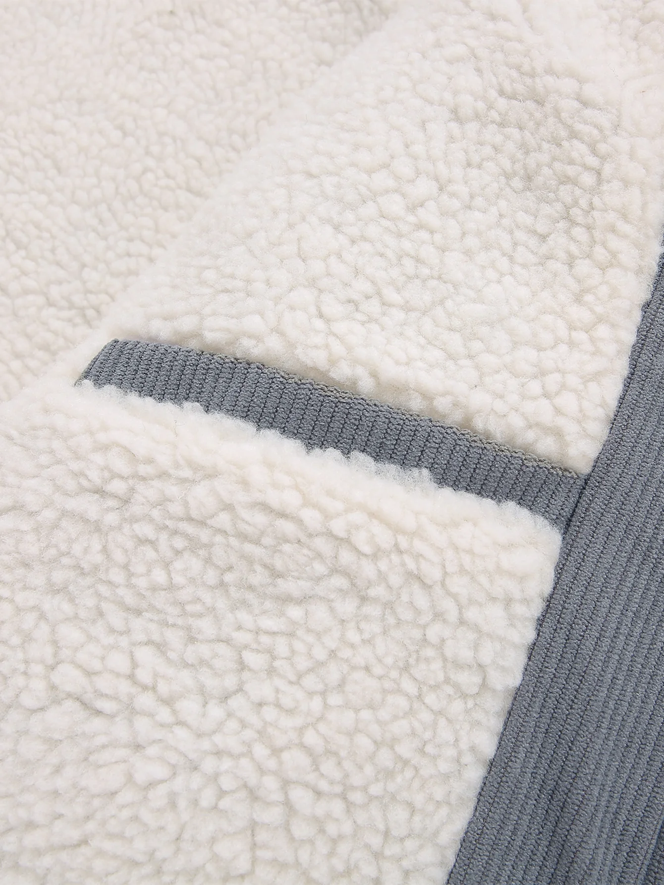 Cordjacke mit Reißverschluss und Teddyfutter - Image 13