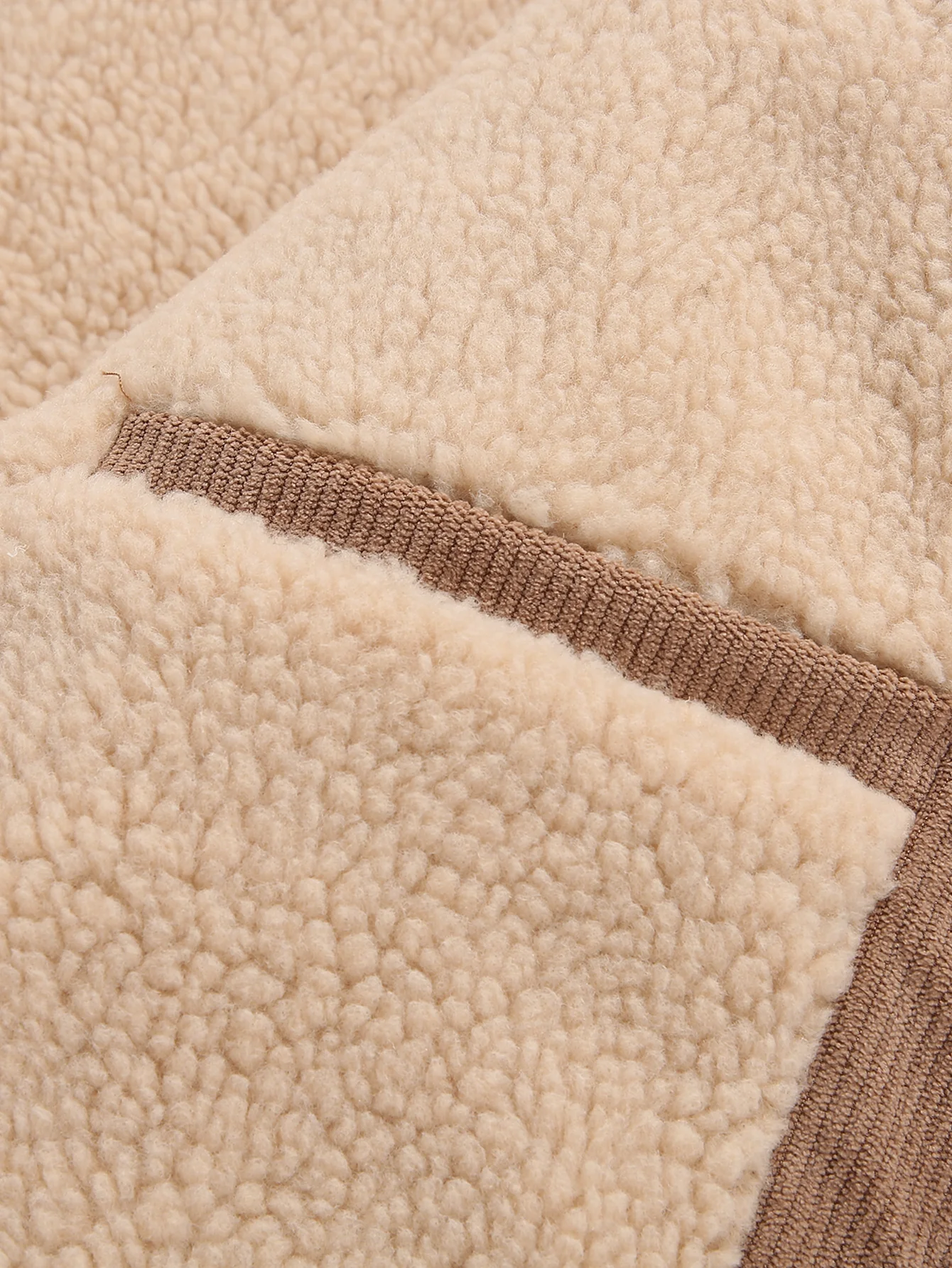 Cordjacke aus Cord mit Reißverschluss, Teddyfutter und Taschen - Image 11