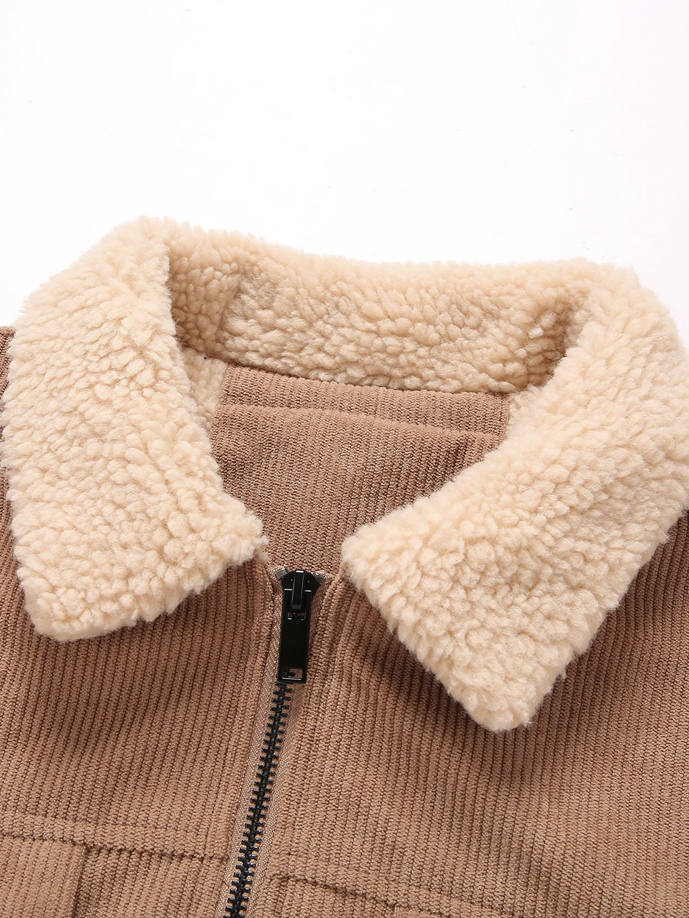 Cordjacke aus Cord mit Reißverschluss, Teddyfutter und Taschen - Image 6