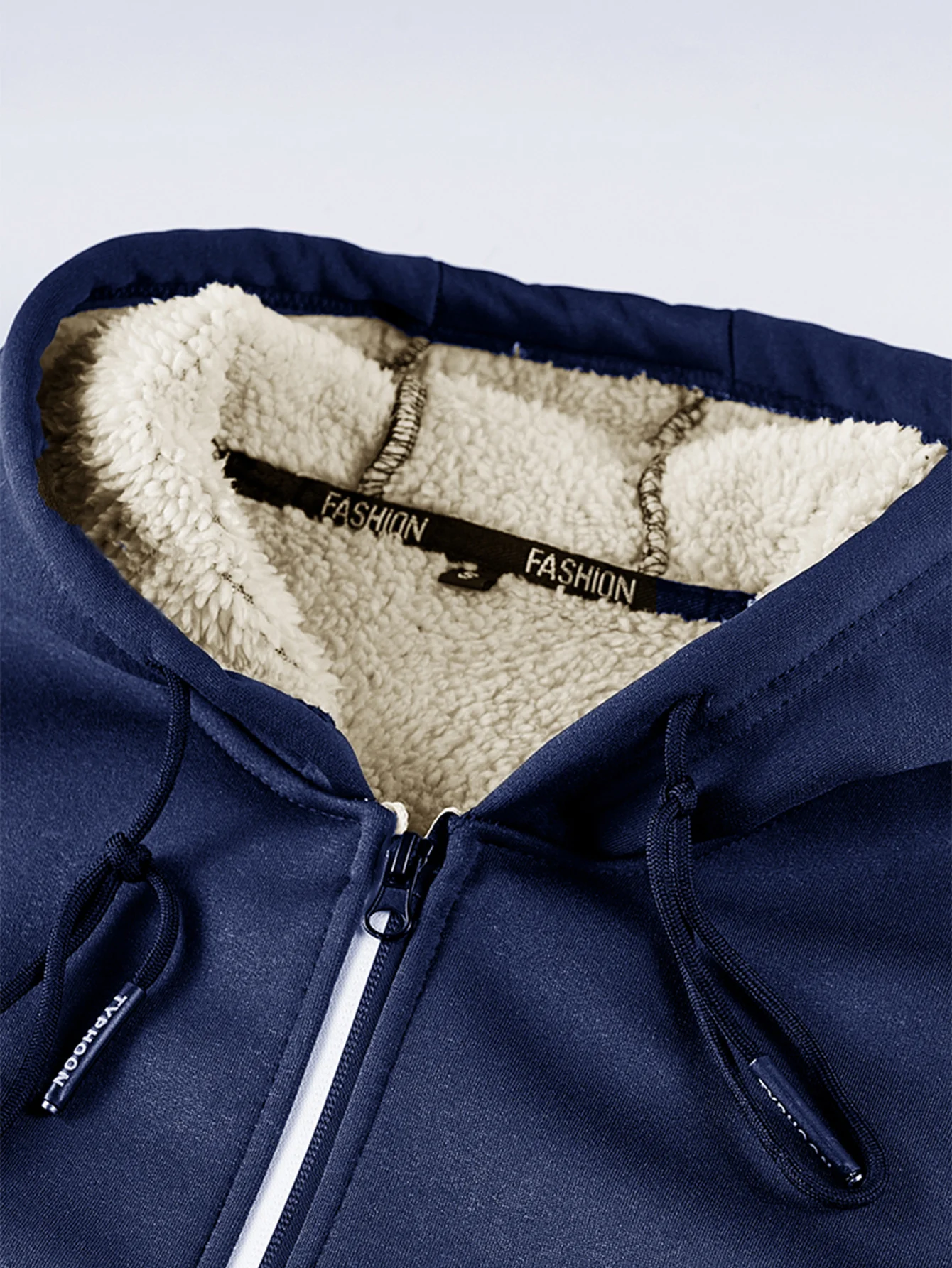 Teddy gefütterter Kapuzenpullover mit Reißverschlusstasche - Image 14