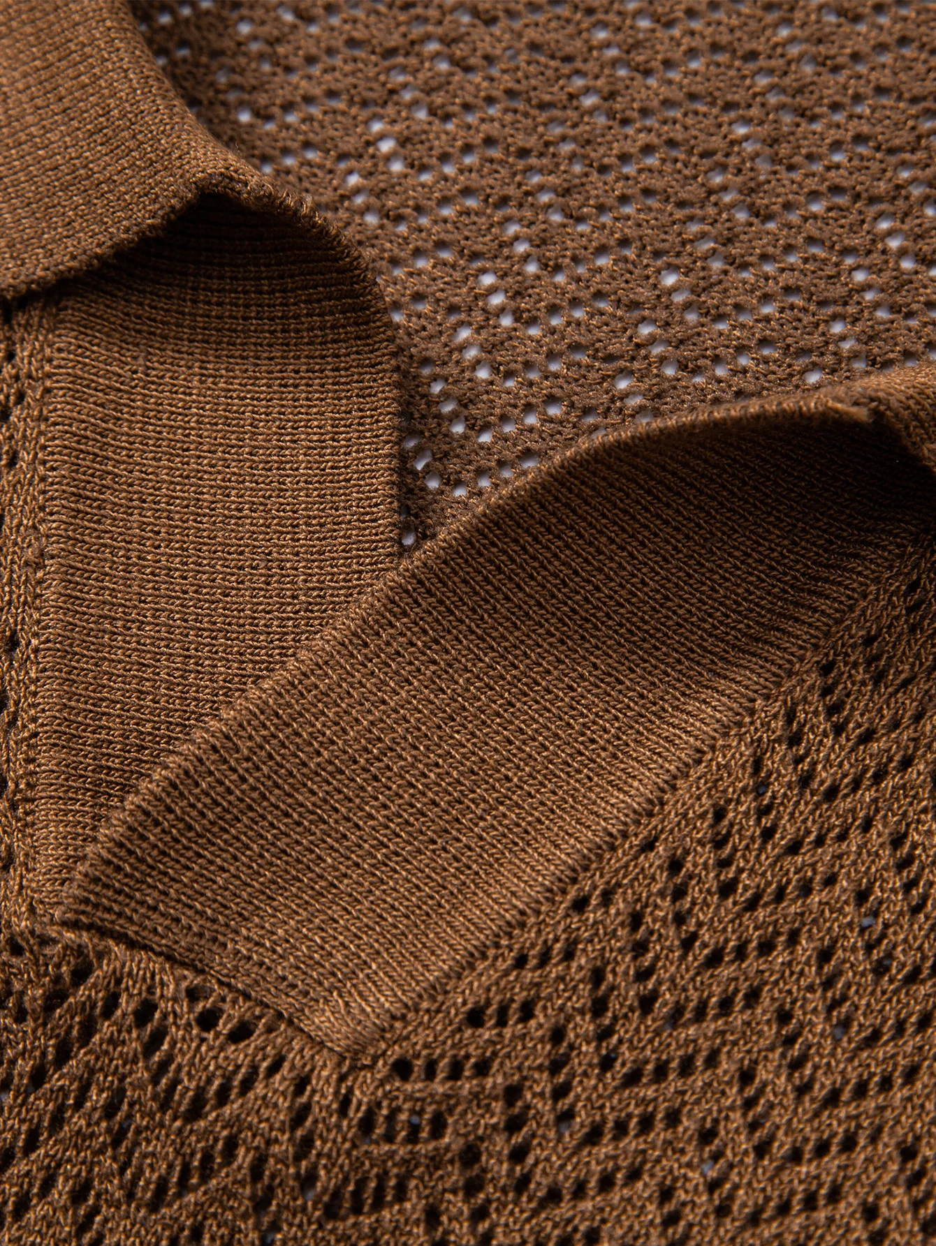 Strukturierte Häkel-Poloshirts mit V-Ausschnitt - Image 10