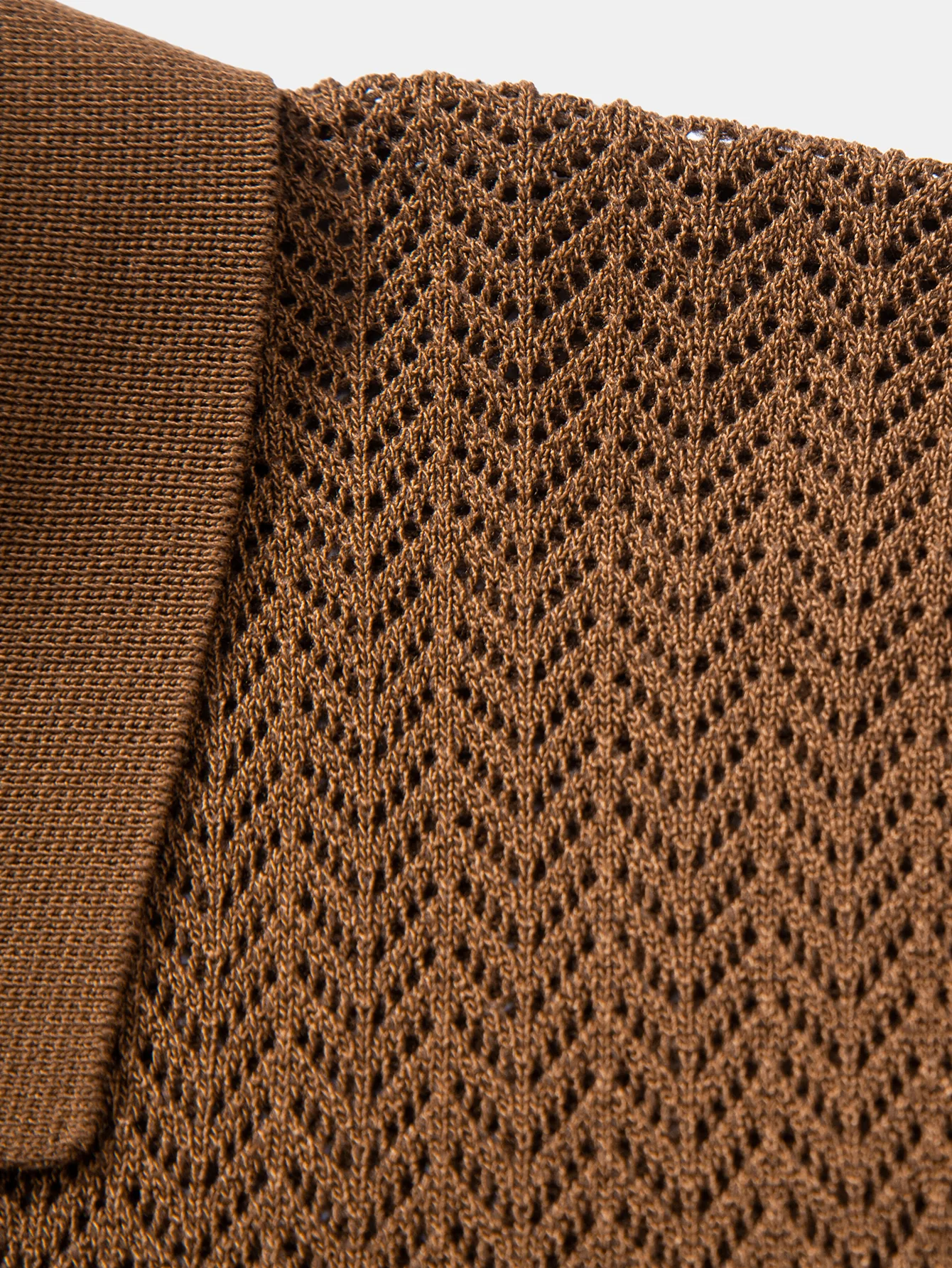 Strukturierte Häkel-Poloshirts mit V-Ausschnitt - Image 11