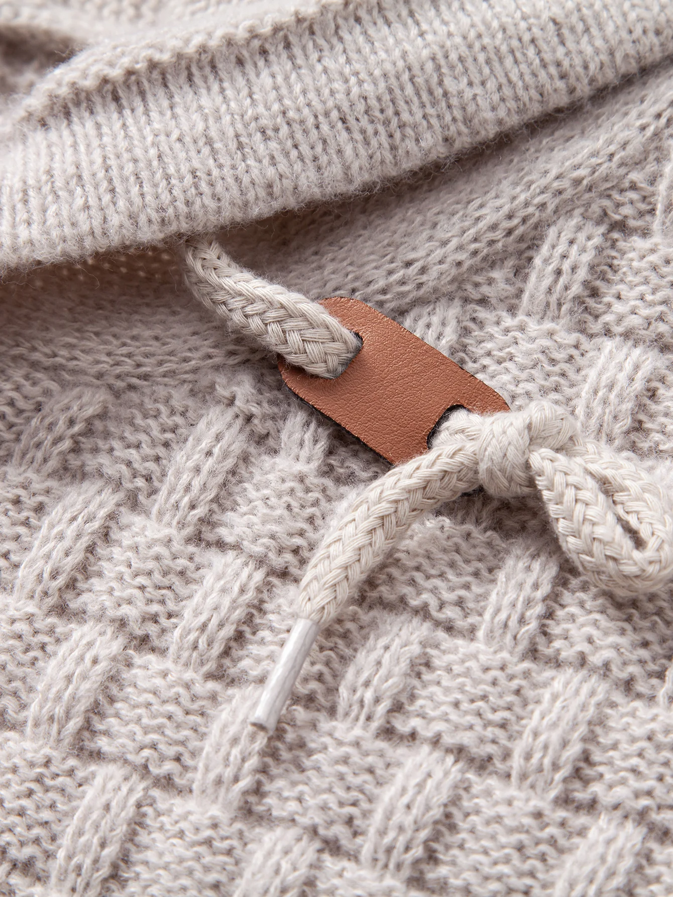 Strukturierter Kapuzenpullover - Image 4