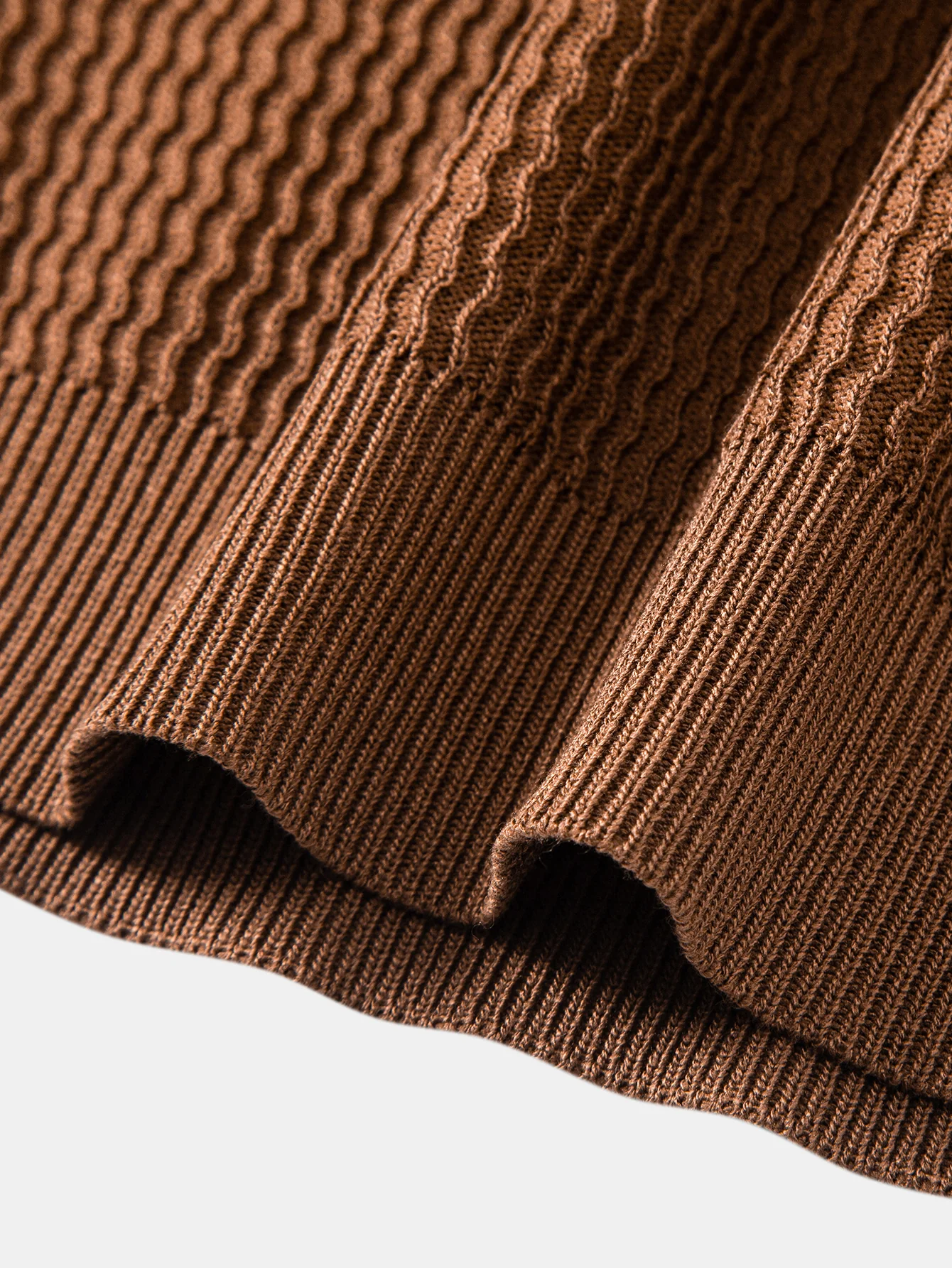 Textured Knit T-Shirt - Image 11