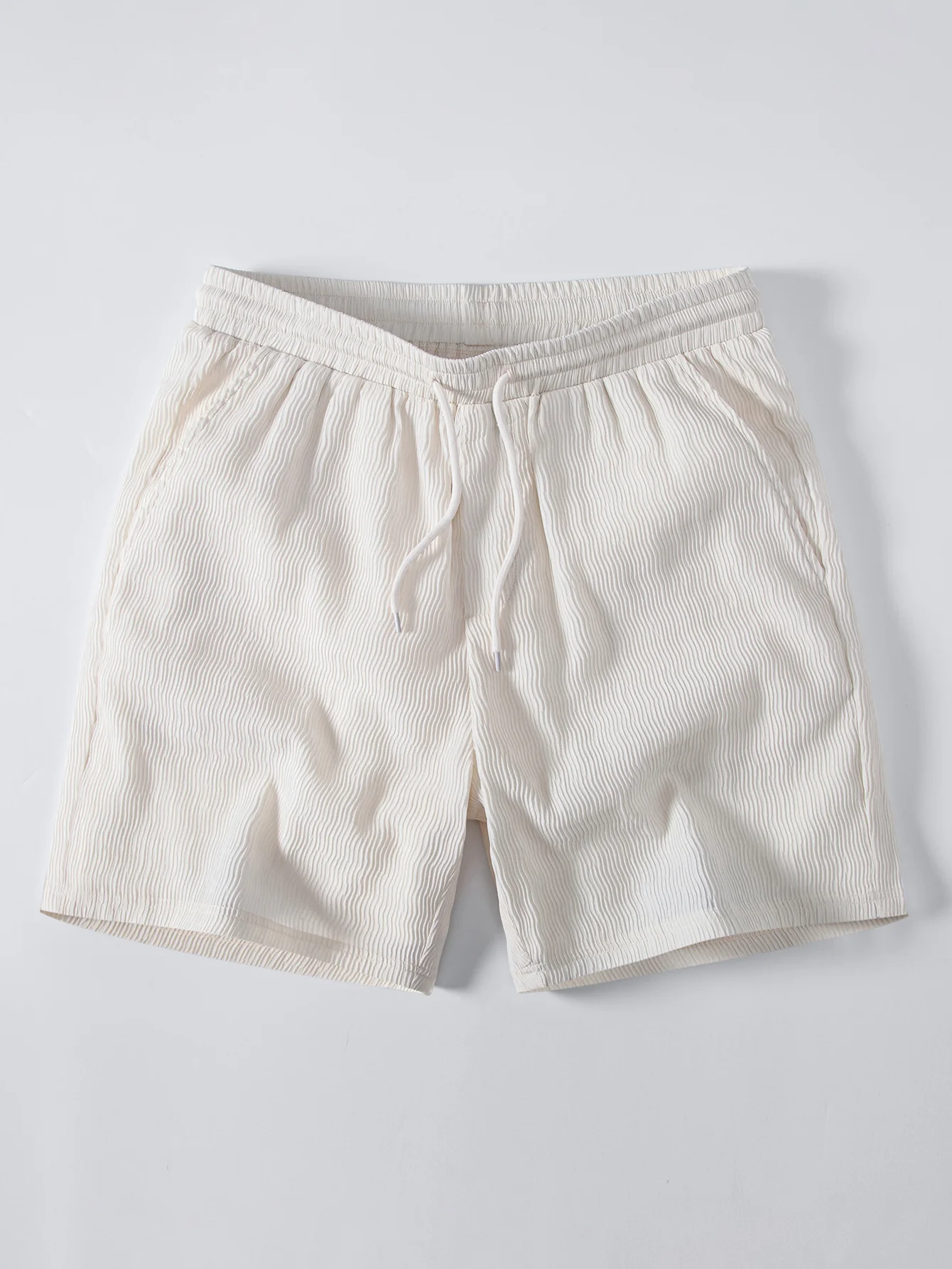 Textured Seersucker Short Sleeve Shirt & Drawstring 6“ Shorts Set - Image 12
