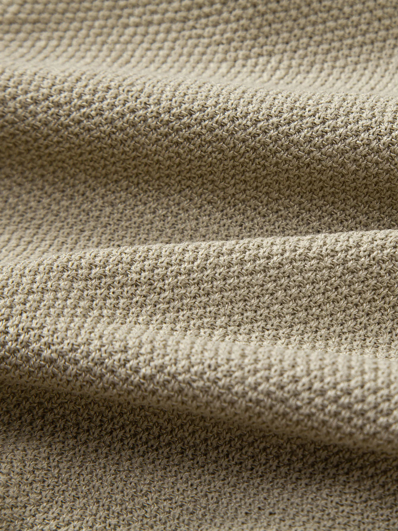 Strukturiertes Strick-Poloshirt mit Reißverschluss Poloshirts - Image 14