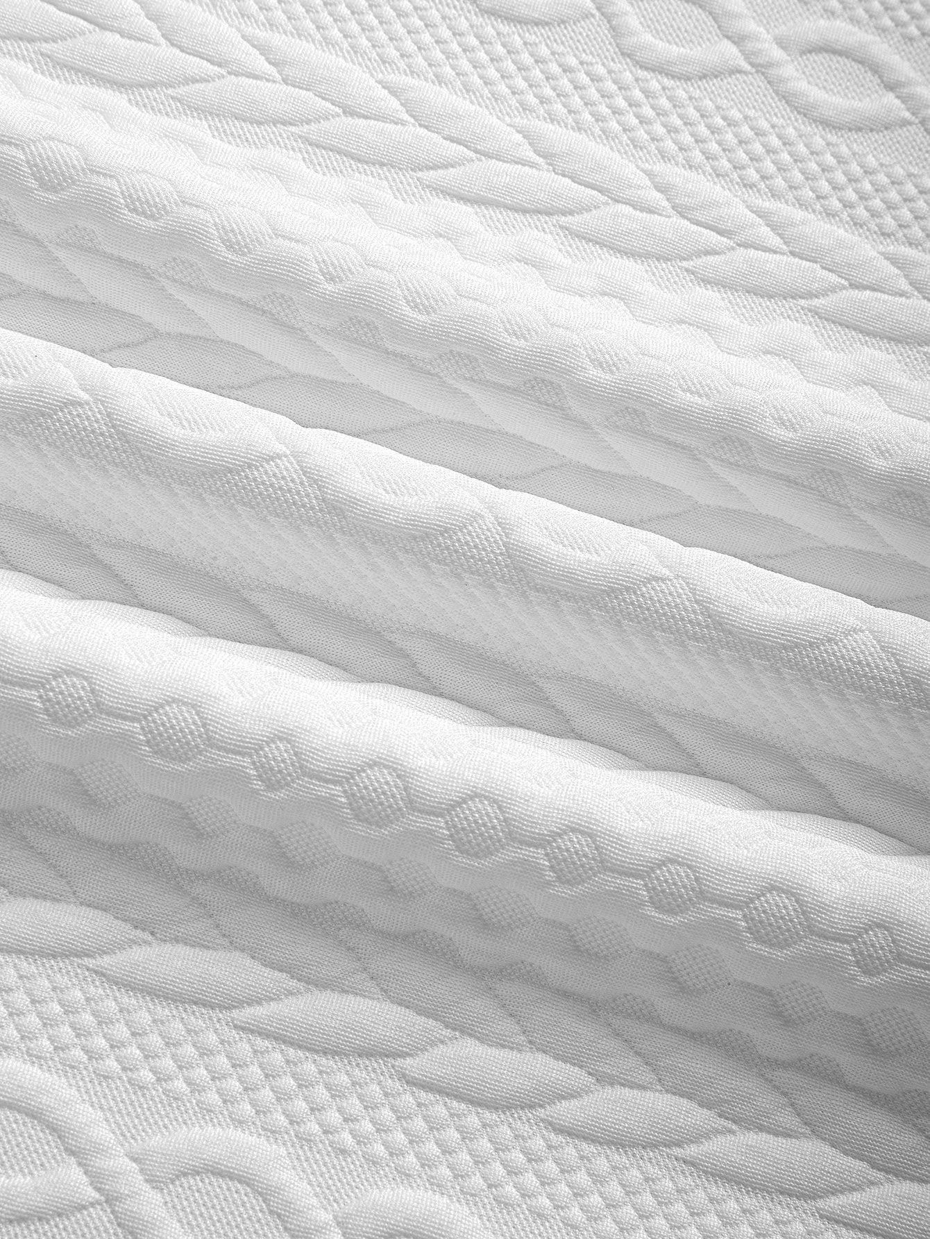 Twist Jacquard Bogen Saum T-Shirt - Image 9