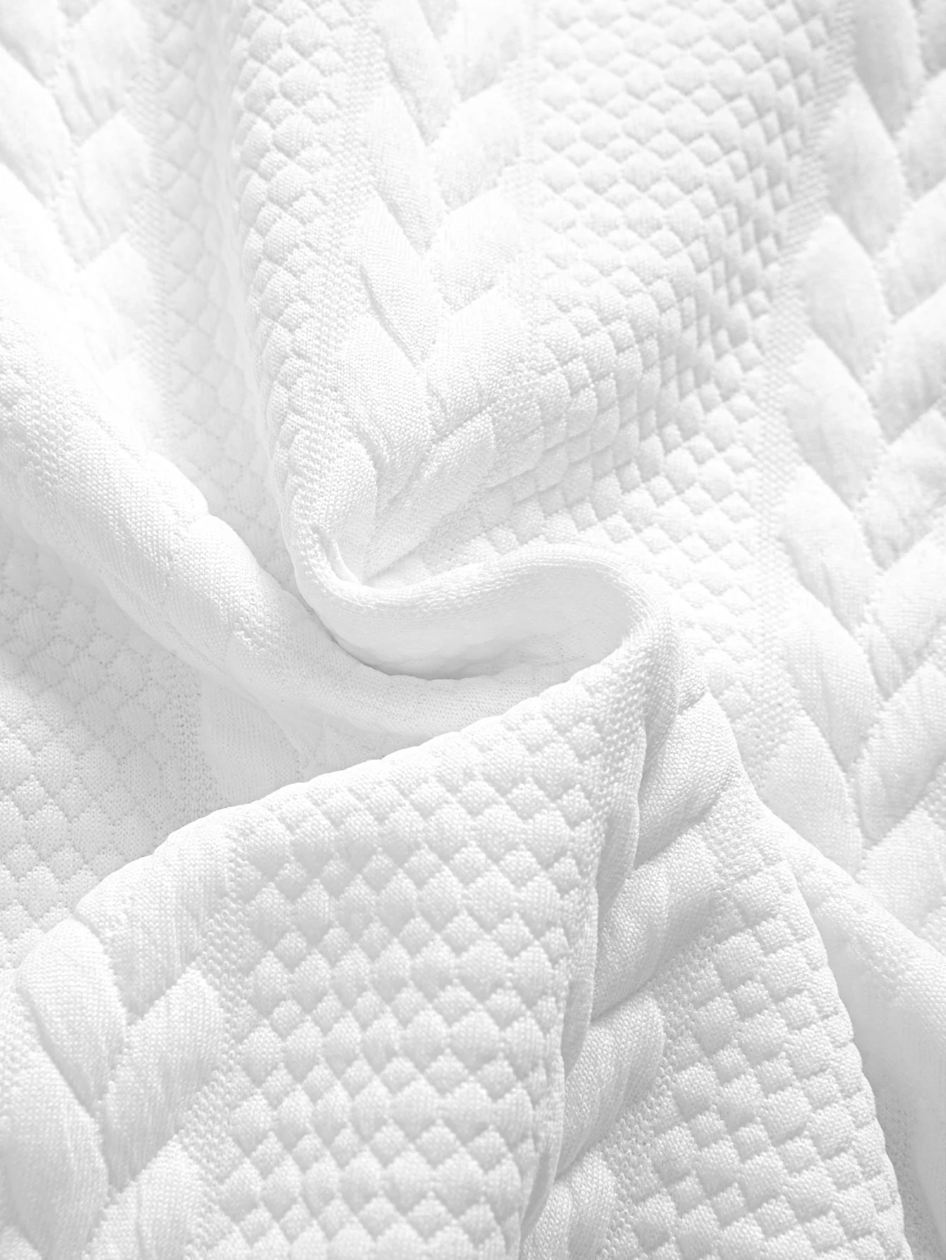 Twist Jacquard Bogen Saum T-Shirt - Image 7
