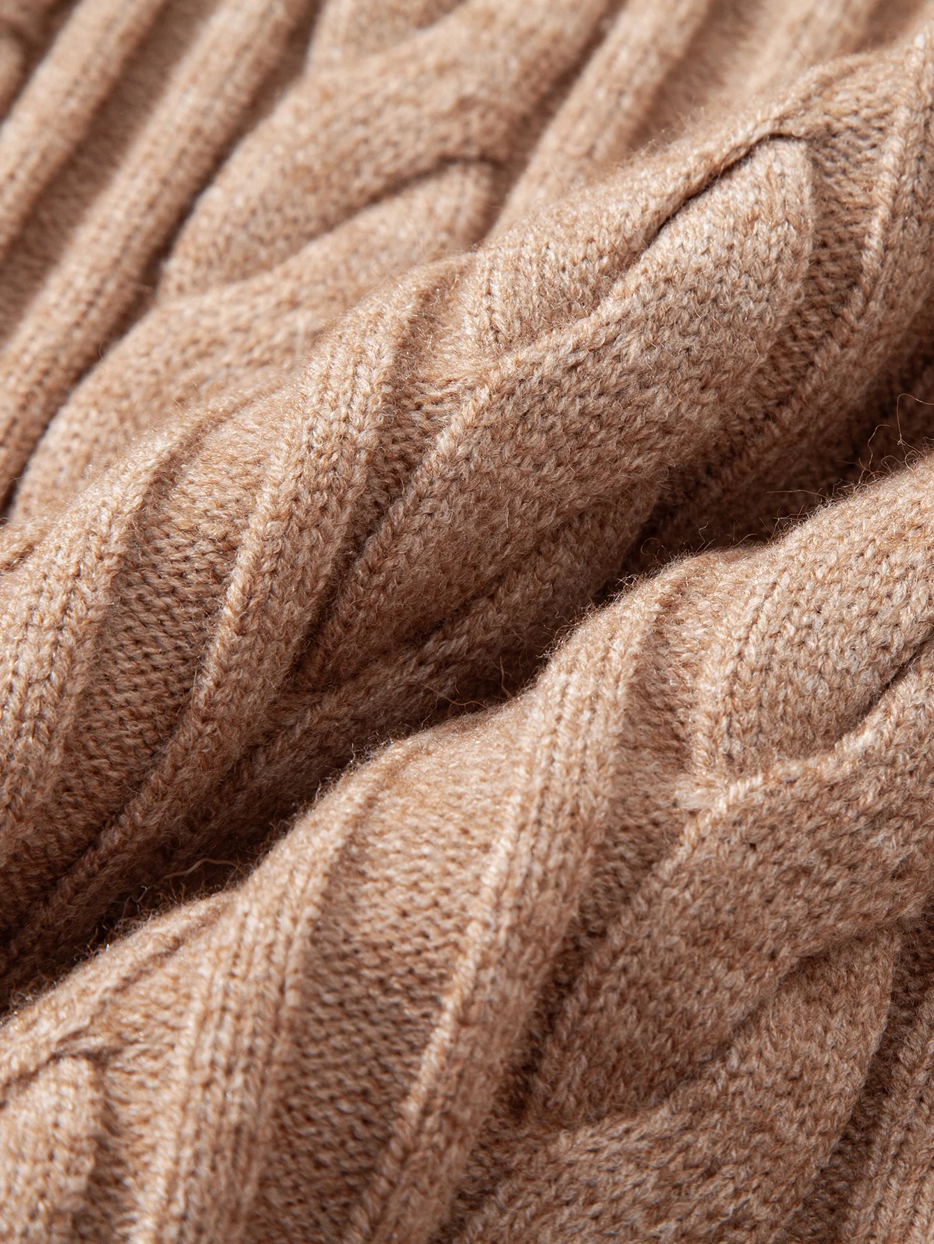 Twist Jacquard Pullover mit Rundhalsausschnitt - Image 10