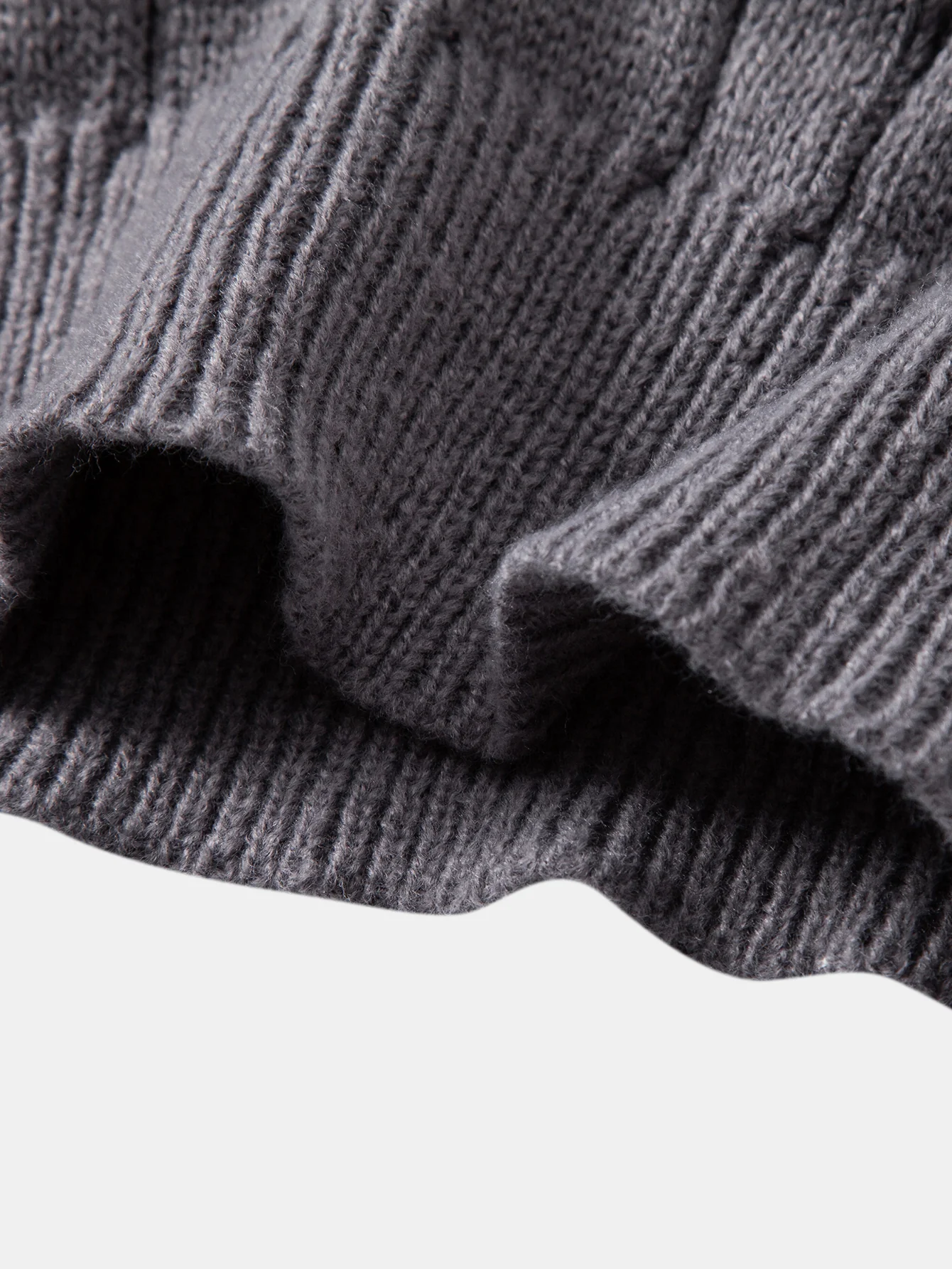 Twist Jacquard Pullover mit Viertel-Reißverschluss - Image 9