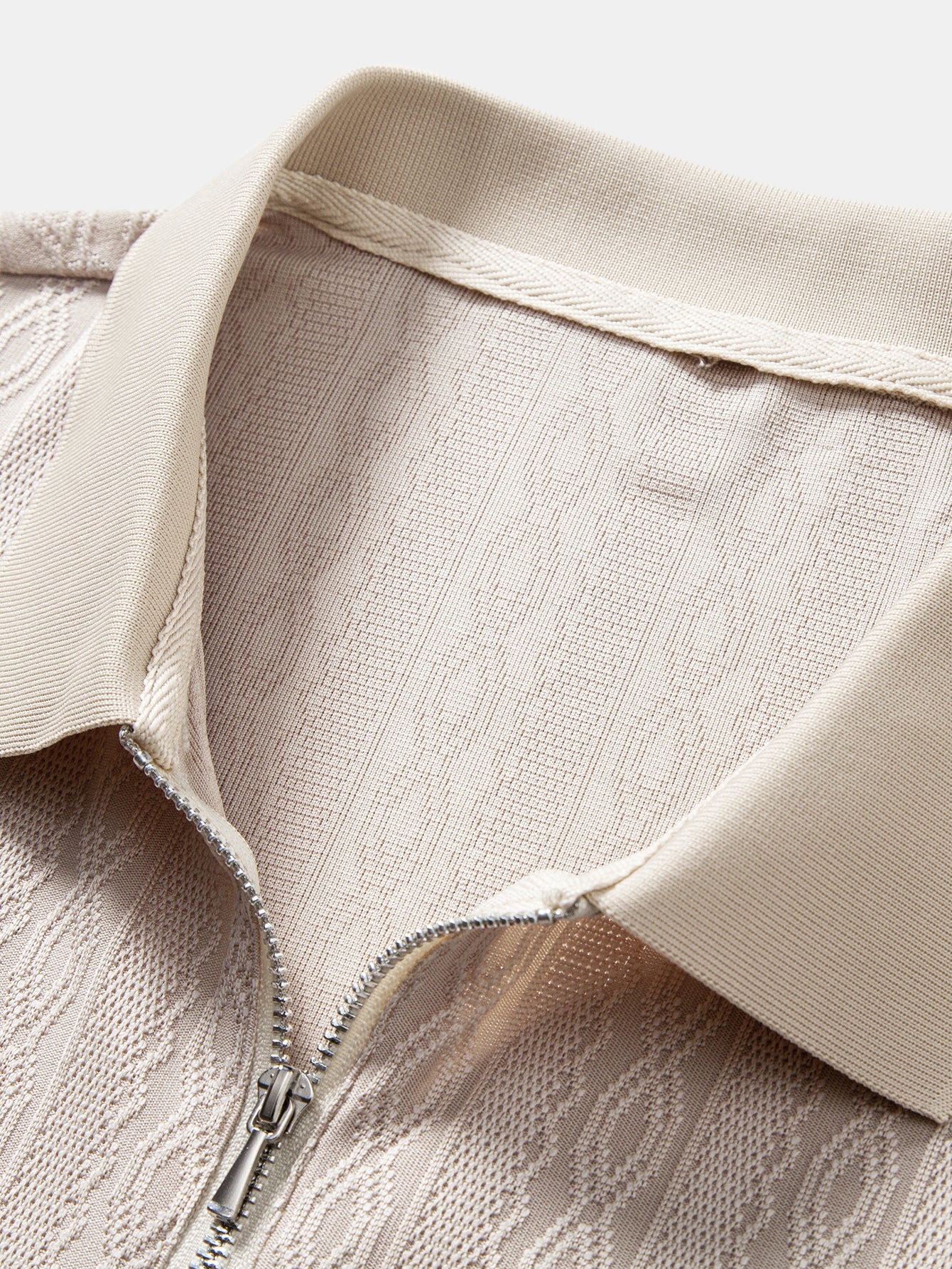 Two Tone Twisted Jacquard Zipper Knit Polo - Image 11