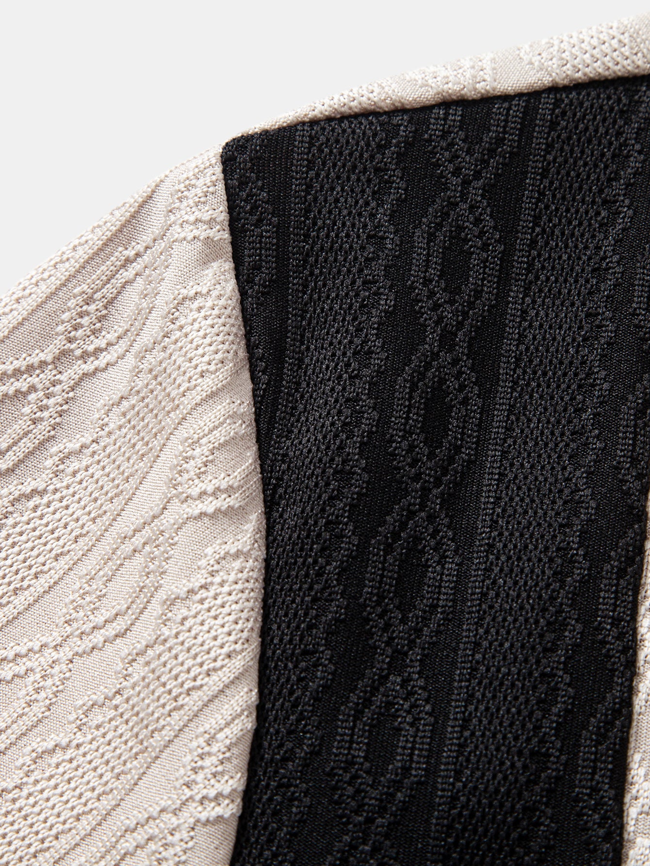 Two Tone Twisted Jacquard Zipper Knit Polo - Image 13