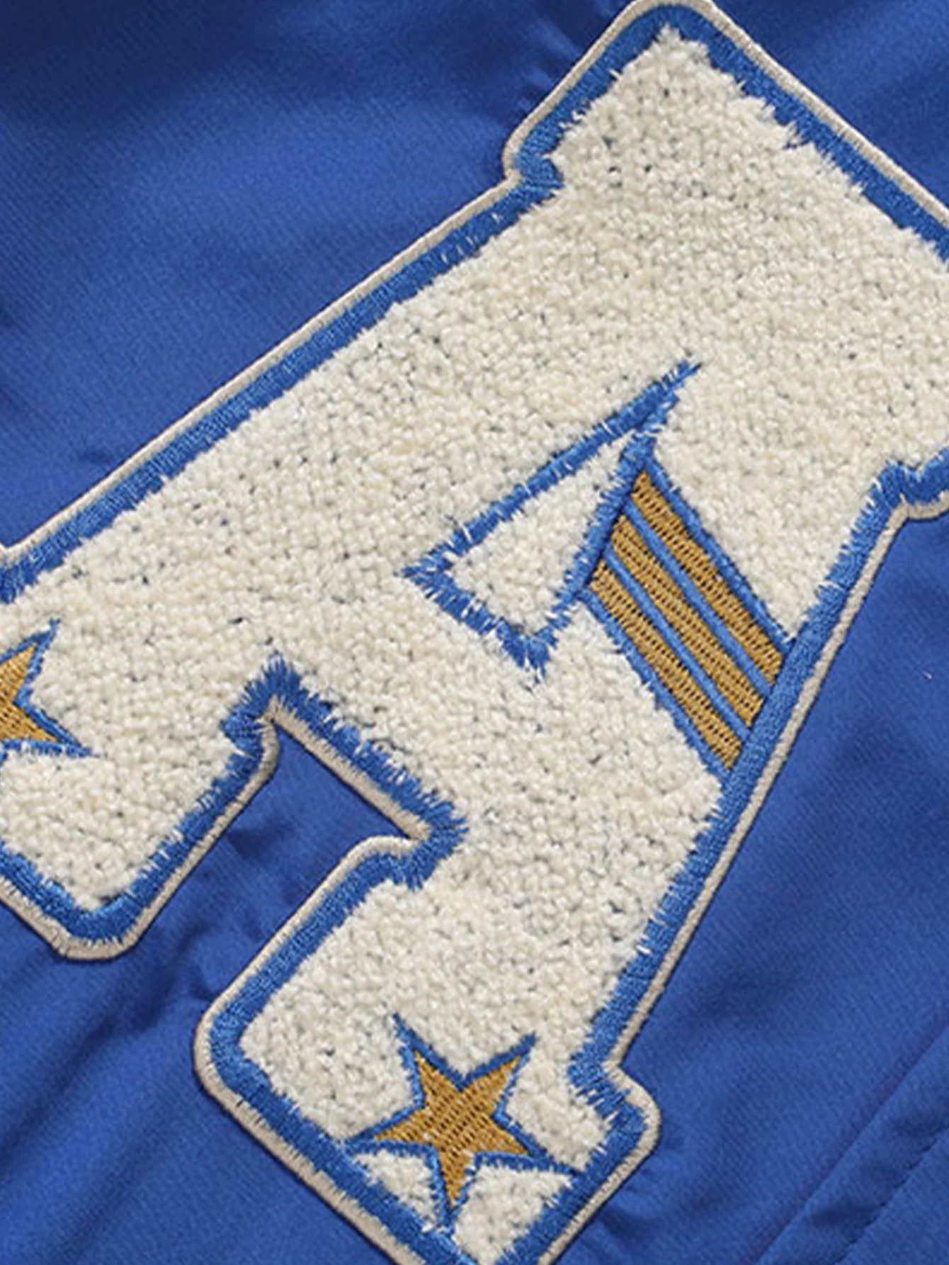 Varsity bestickte Baseballjacke - Image 9