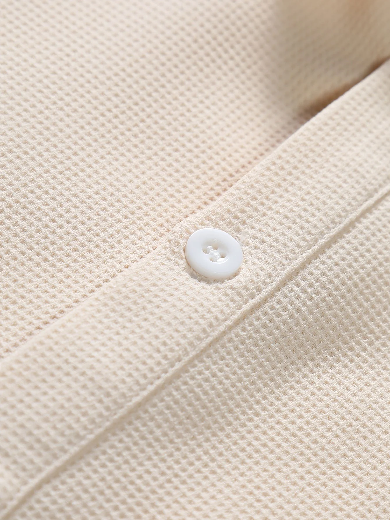 Waffel-Polo-Kragen-Shirt - Image 4