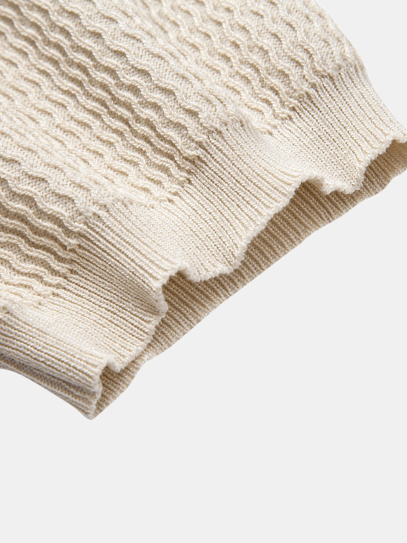 Wave Jacquard Strick V-Ausschnitt Poloshirts & Baumwoll Chino Shorts - Image 18