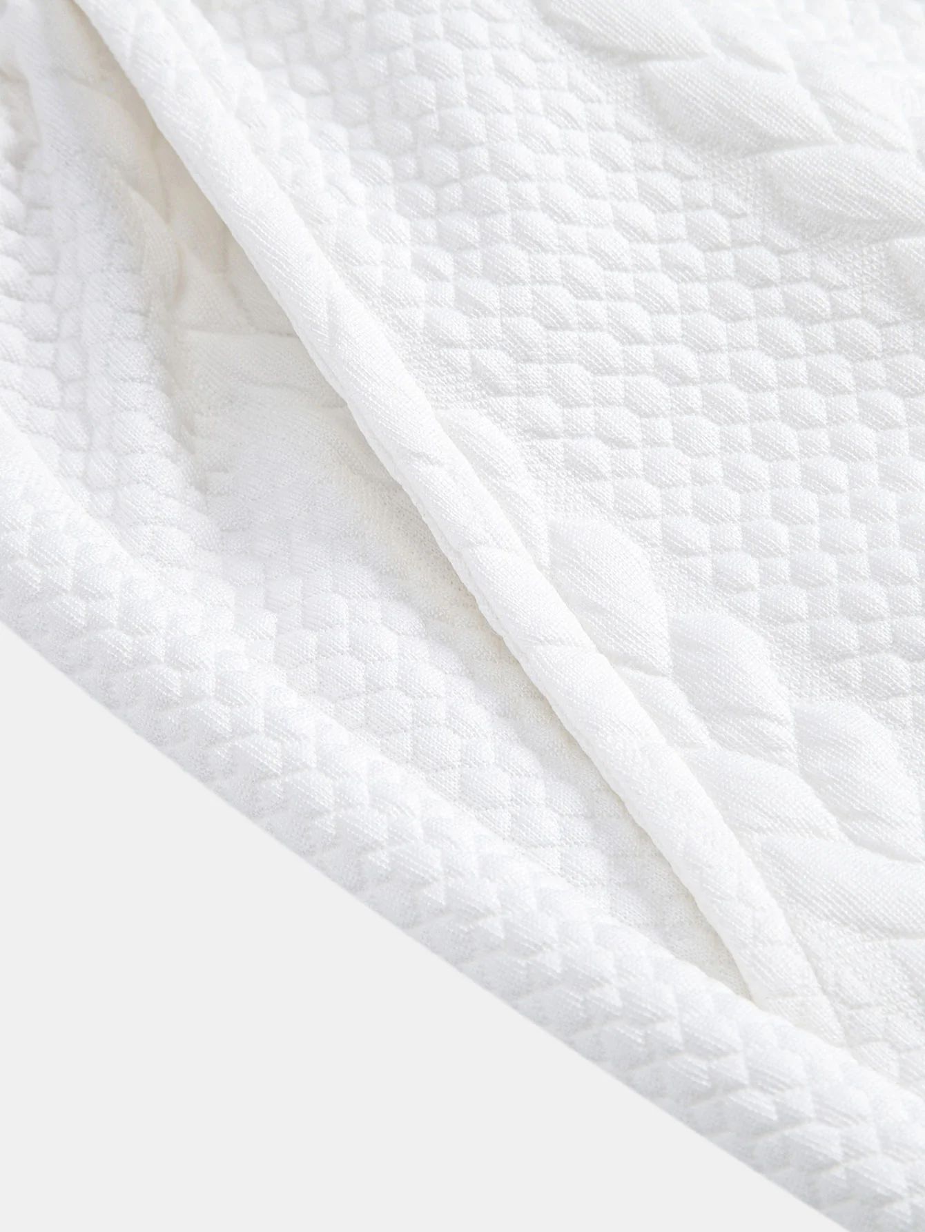 Twist Jacquard Shorts - Image 5