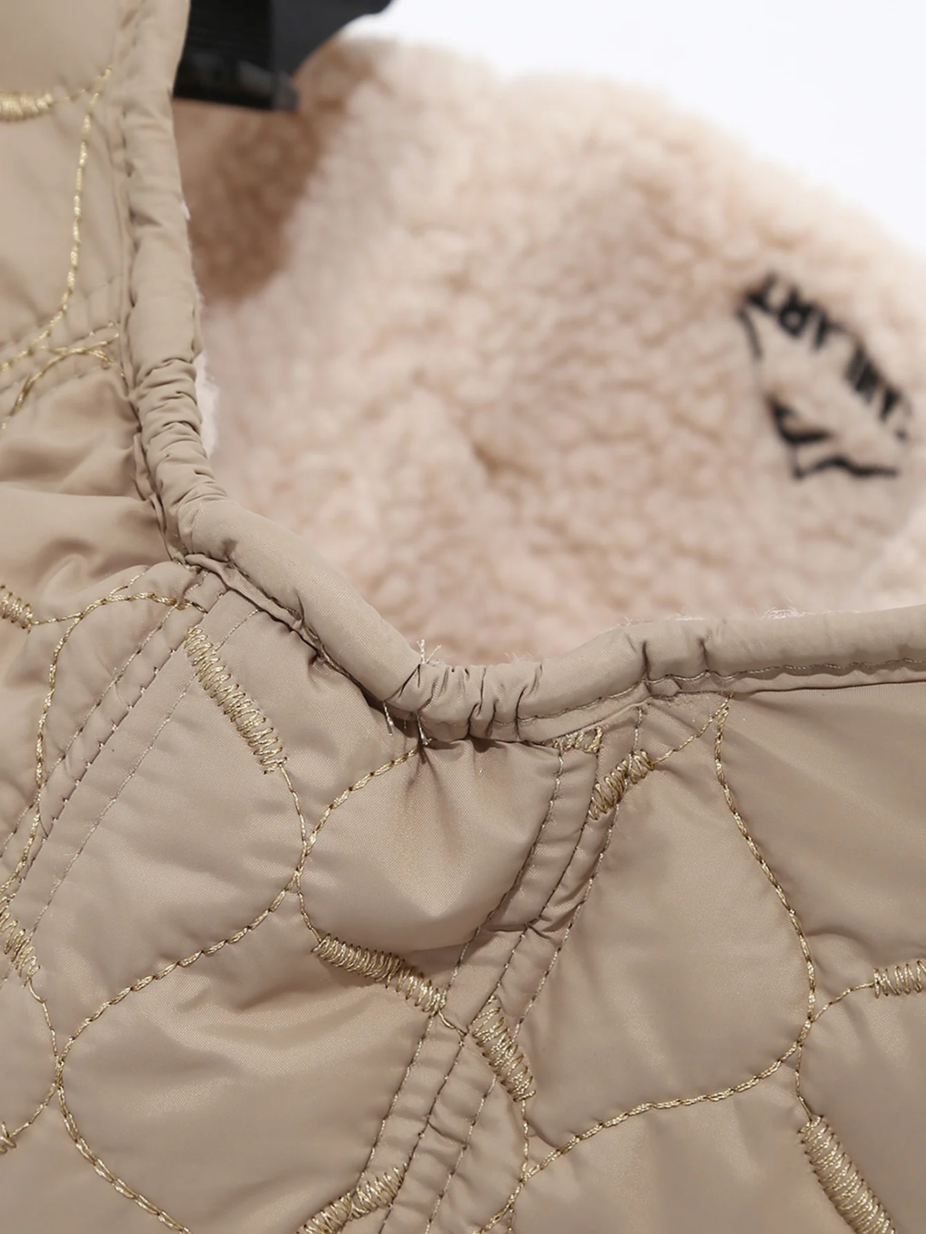 Winter Thickened Plush Warm Earflap Hat Reversible Design For Wearing On Both Sides - Image 15