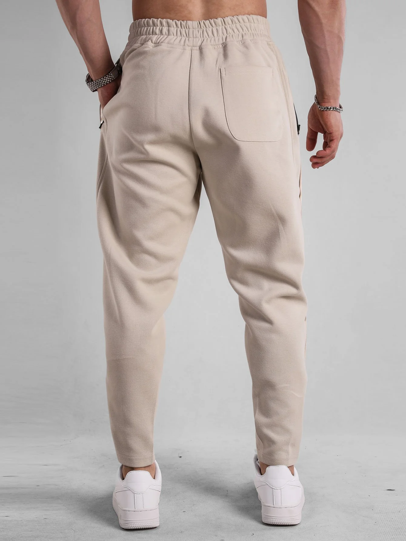 Zip-Hem-Jogginghosen - Image 3