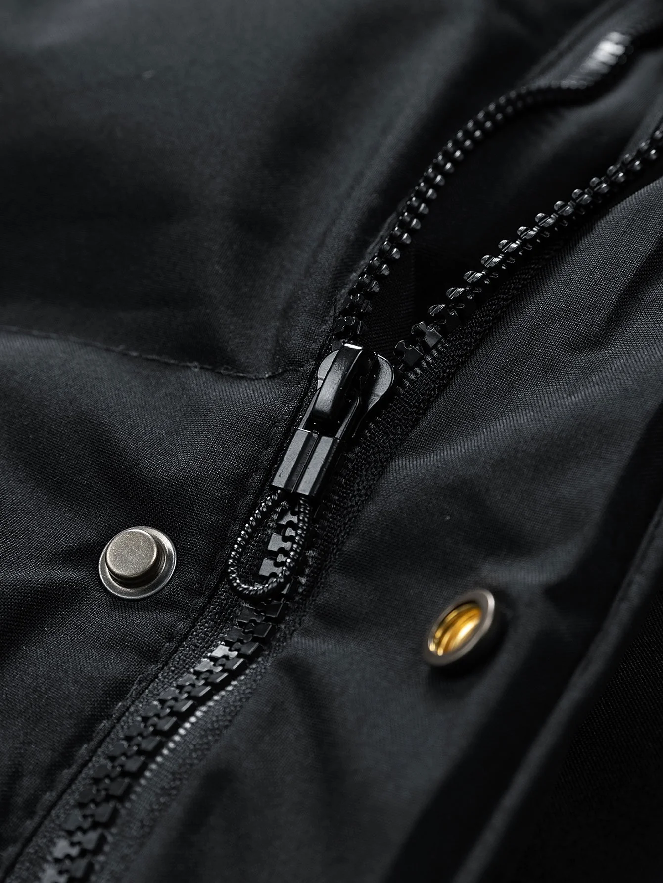 Lange Kapuzen-Pufferjacke - Image 9
